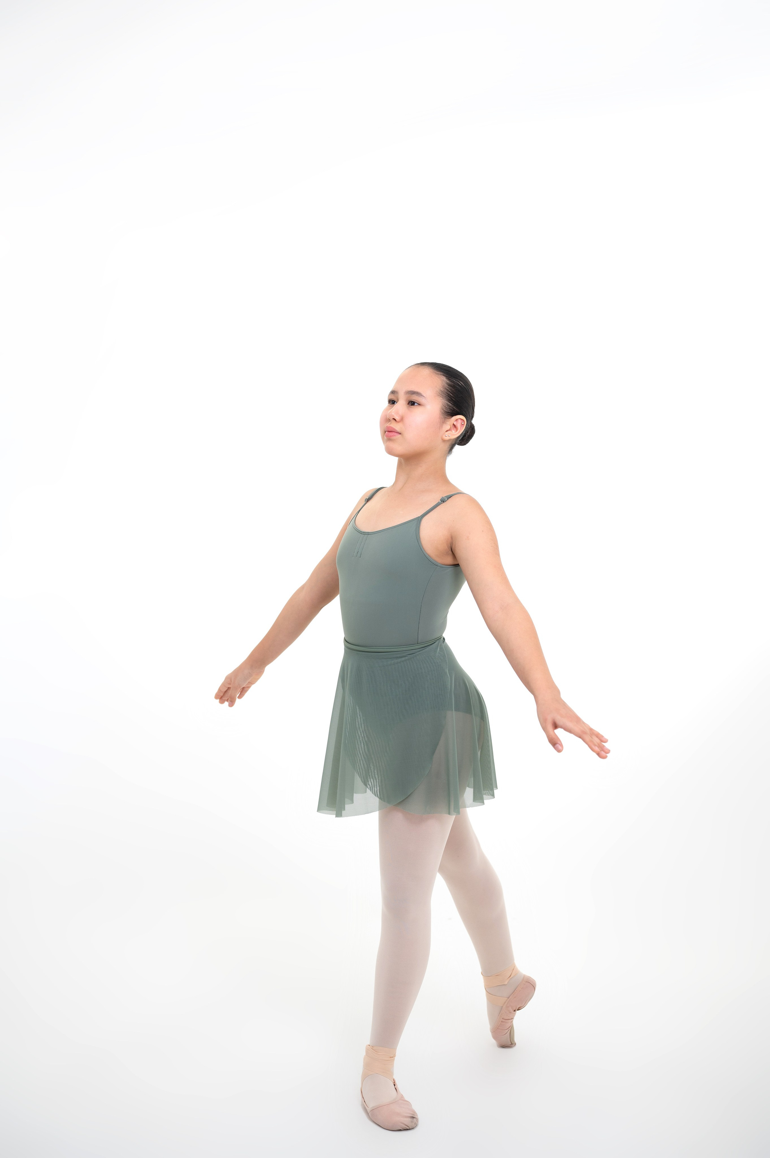 Выпускной альбом хореографичесского коллектива «Пилигрим». Фотограф новорожденных, семейный детский в Тюмени Татьяна Морозова