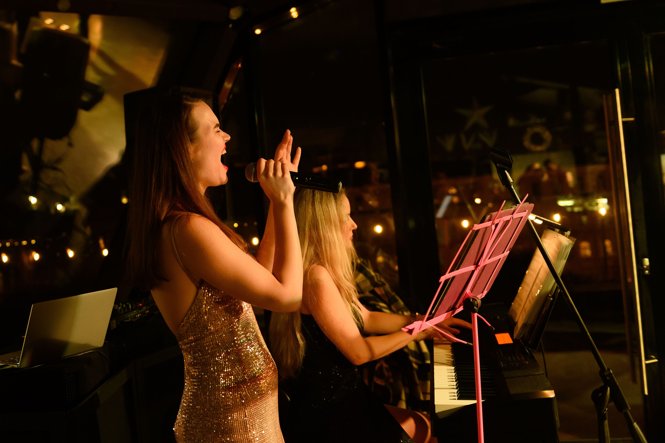 Фотосъемка новогоднего корпоратива. Семейный и свадебный фотограф в Санкт-Петербурге Гришин Юрий