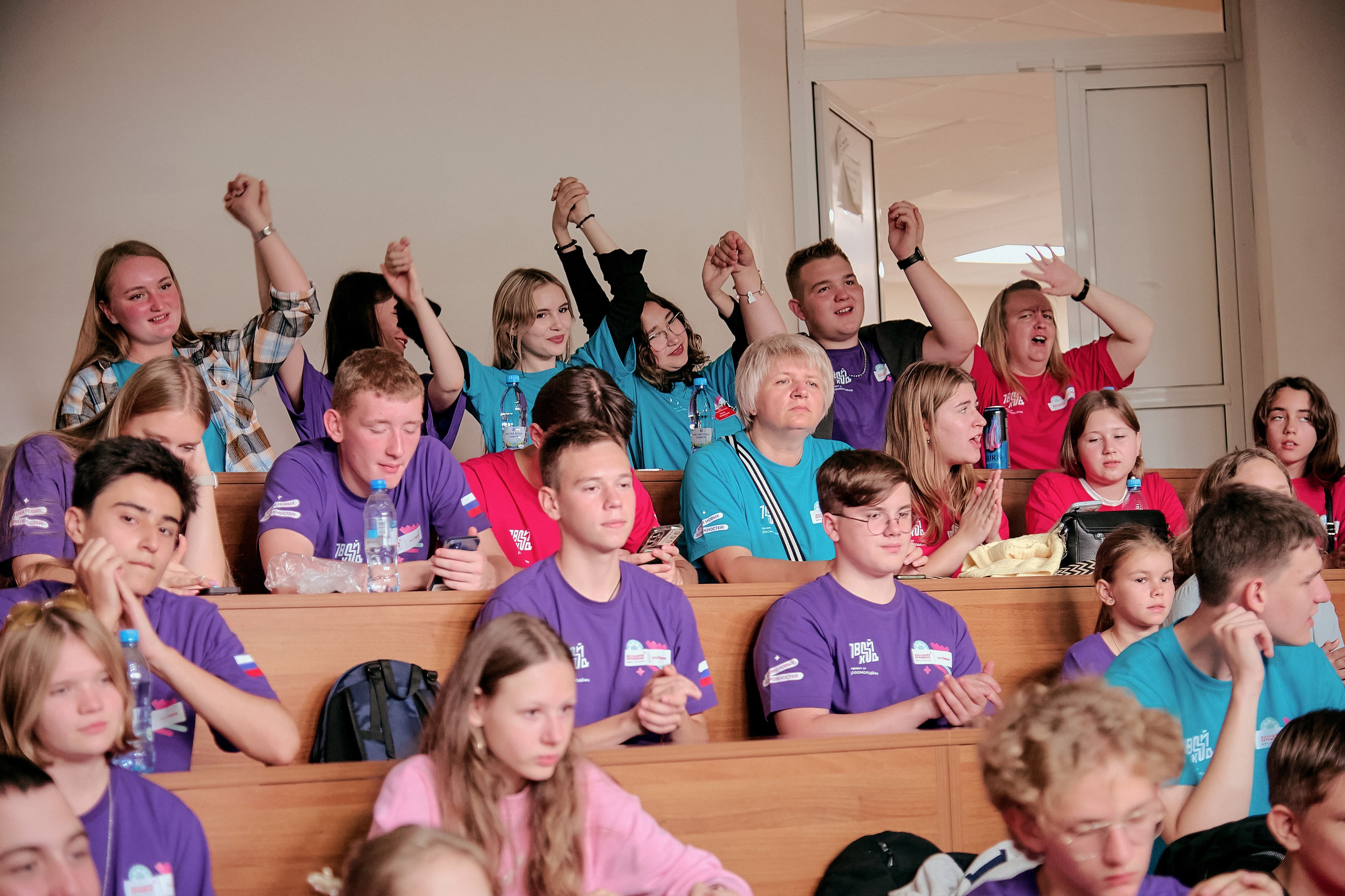 Большая перемена. Фотограф Яковлев Роман — Красноярск