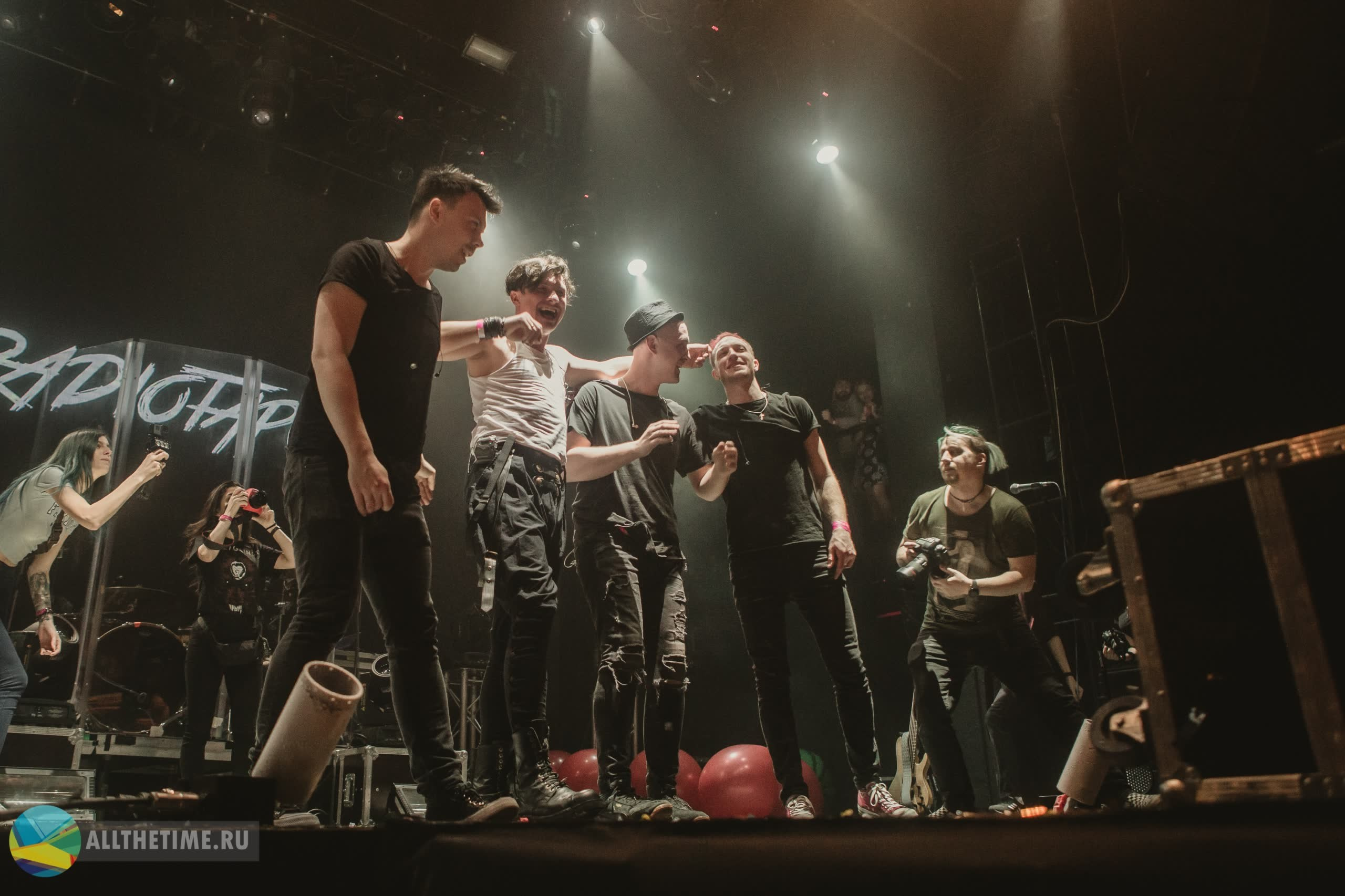 RADIO TAPOK. Магия музыки в кадре: Концертная Фотография