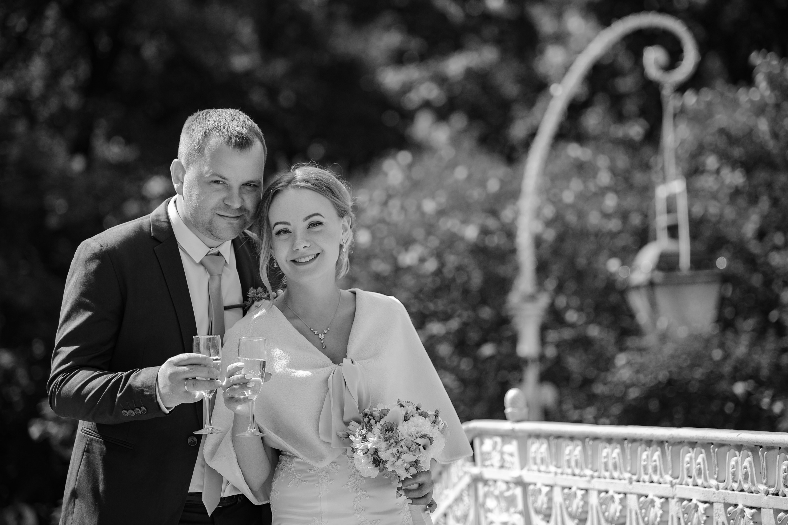 Черно Белые свадебные фотографии. Фотосъёмка и Ретушь в СПб. Фотограф Алексей Лукин. Свадьба, мероприятие, корпоратив, юбилей, фотосессия, портрет. Фотосъёмка в Санкт-Петербурге. Ретушь фотографий