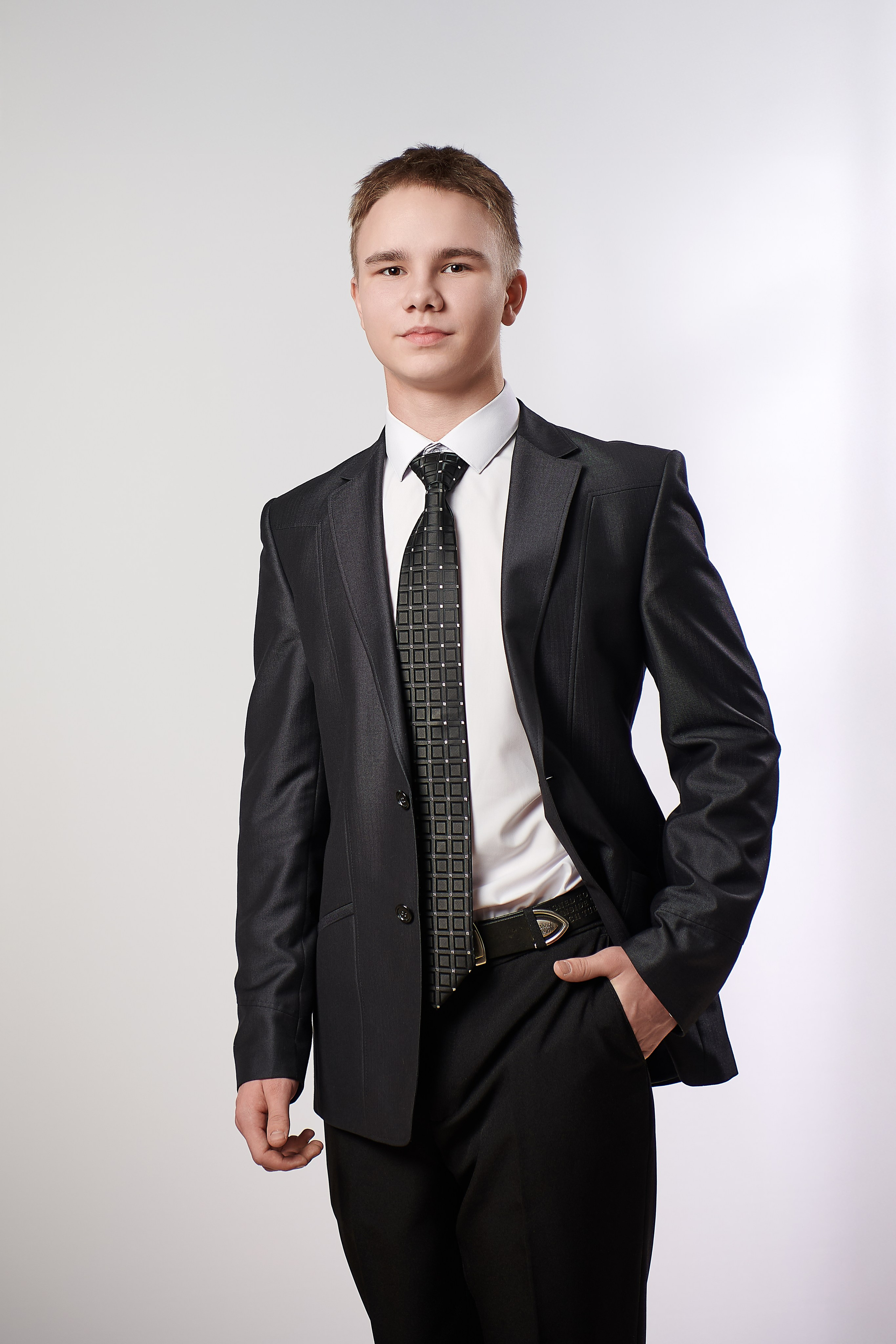 Выпускные альбомы. 9-й класс. Ольга Чёкотова (Фотограф Кострома)