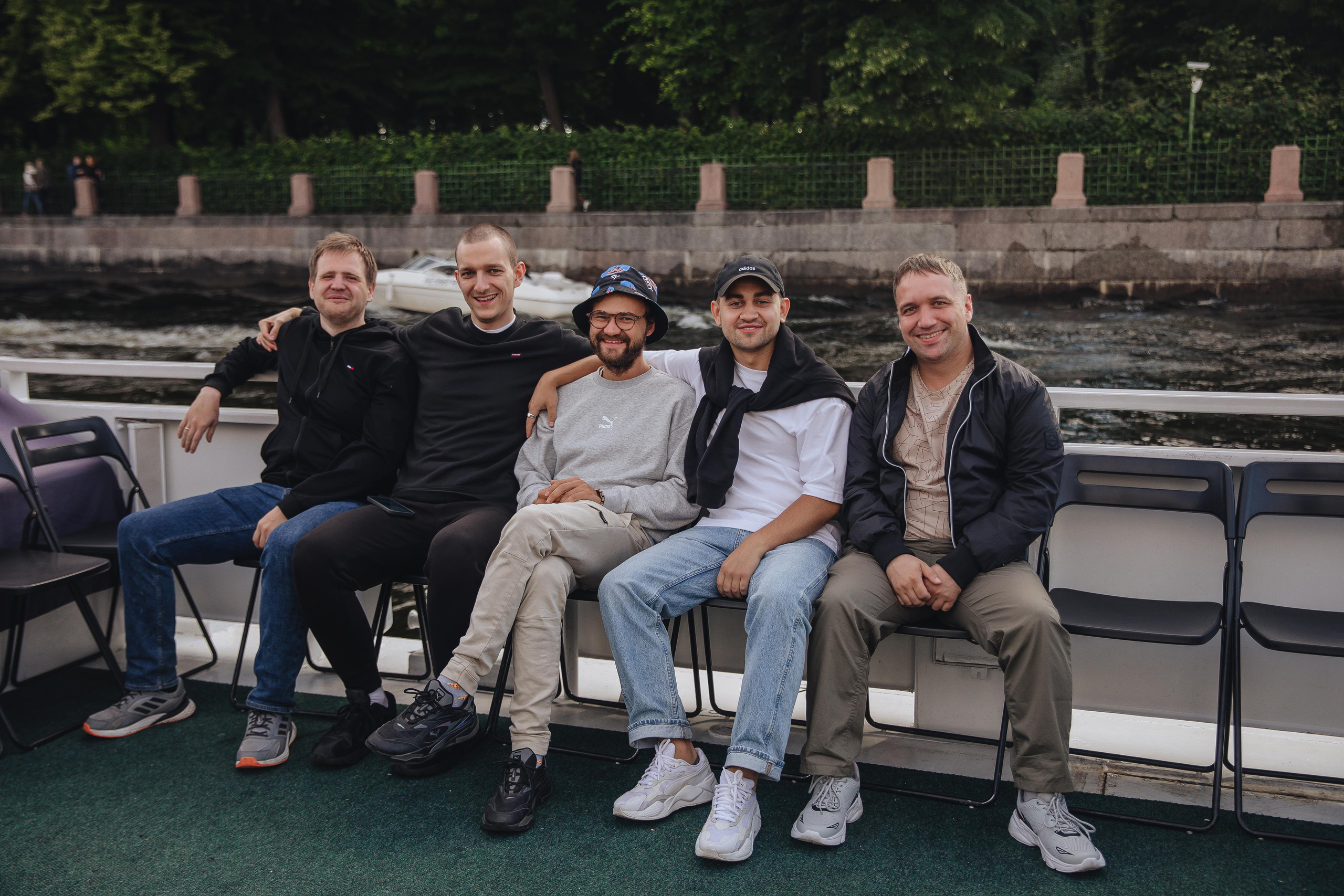 Корпоратив на кораблике. Семейный фотограф в Санкт-Петербурге Ева Маркова