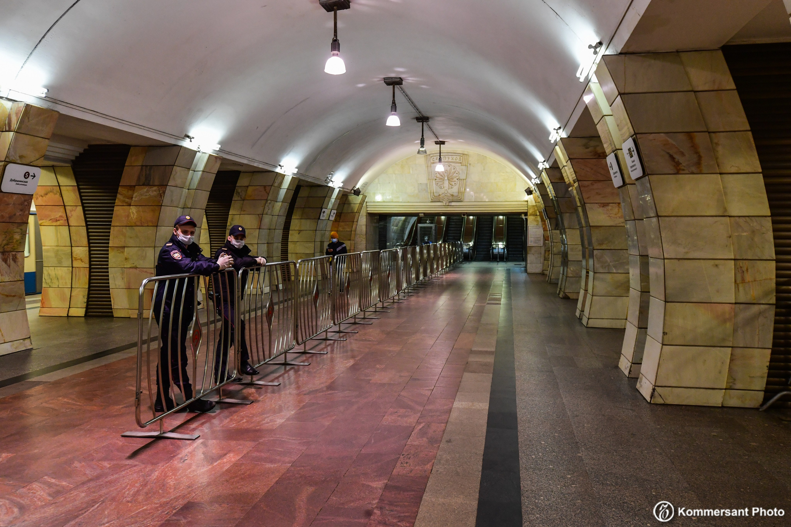 Пандемия Covid-19. Игорь Иванко — Репортажный и событийный фотограф. Москва