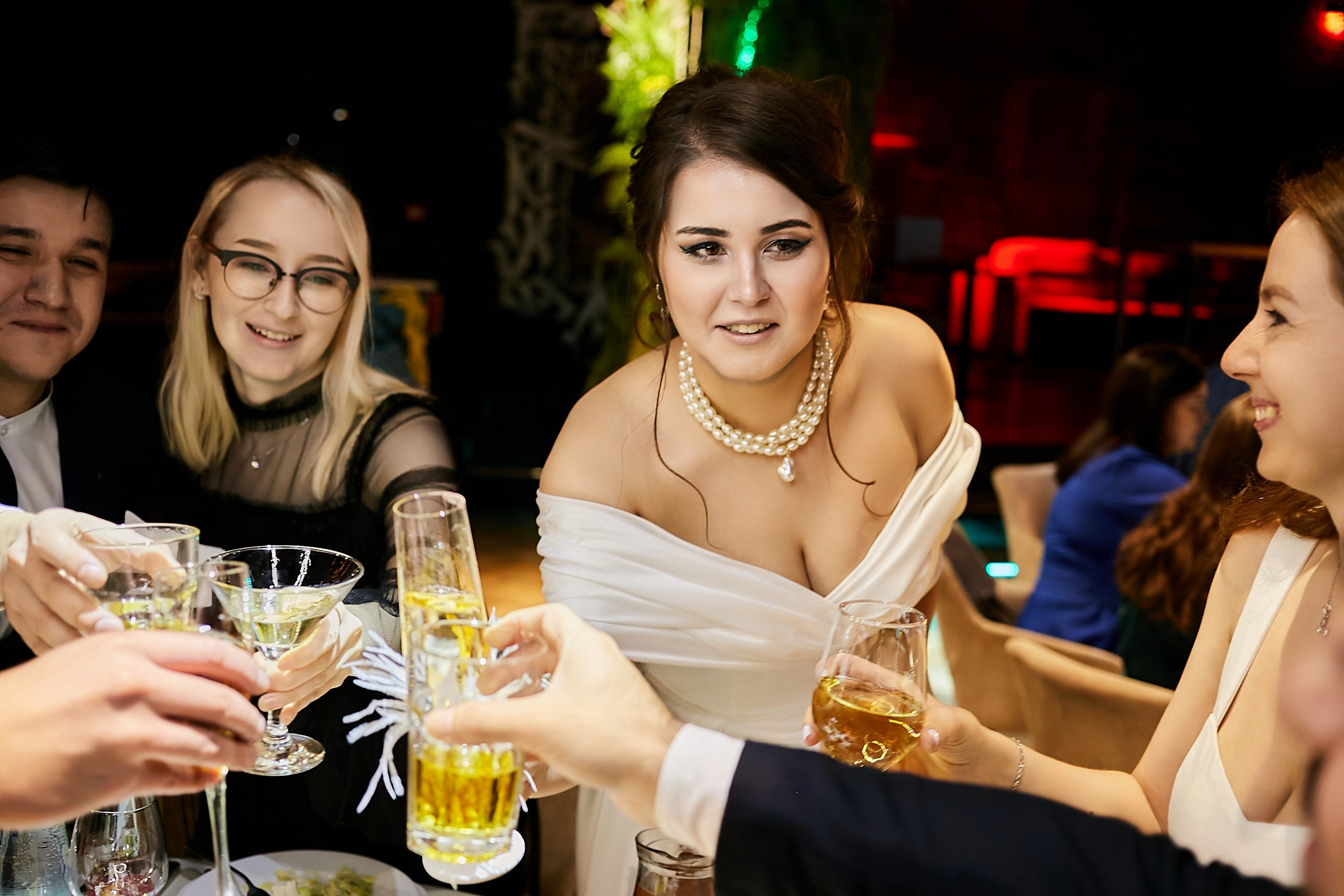 Антон & Гульназ. Фотограф и Видеограф в Москве. Олег Корушев