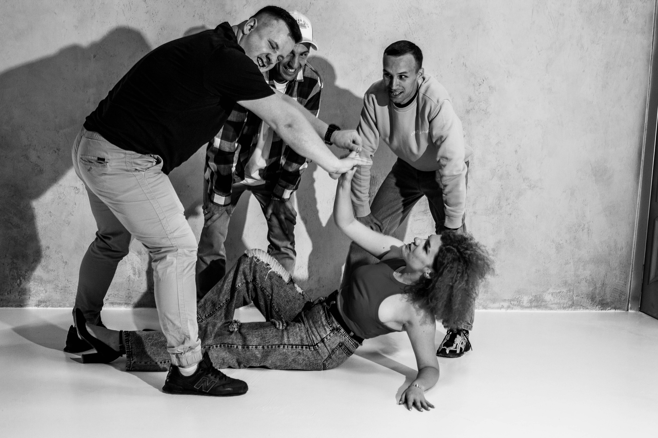 Студия. Уличный фотограф Города N