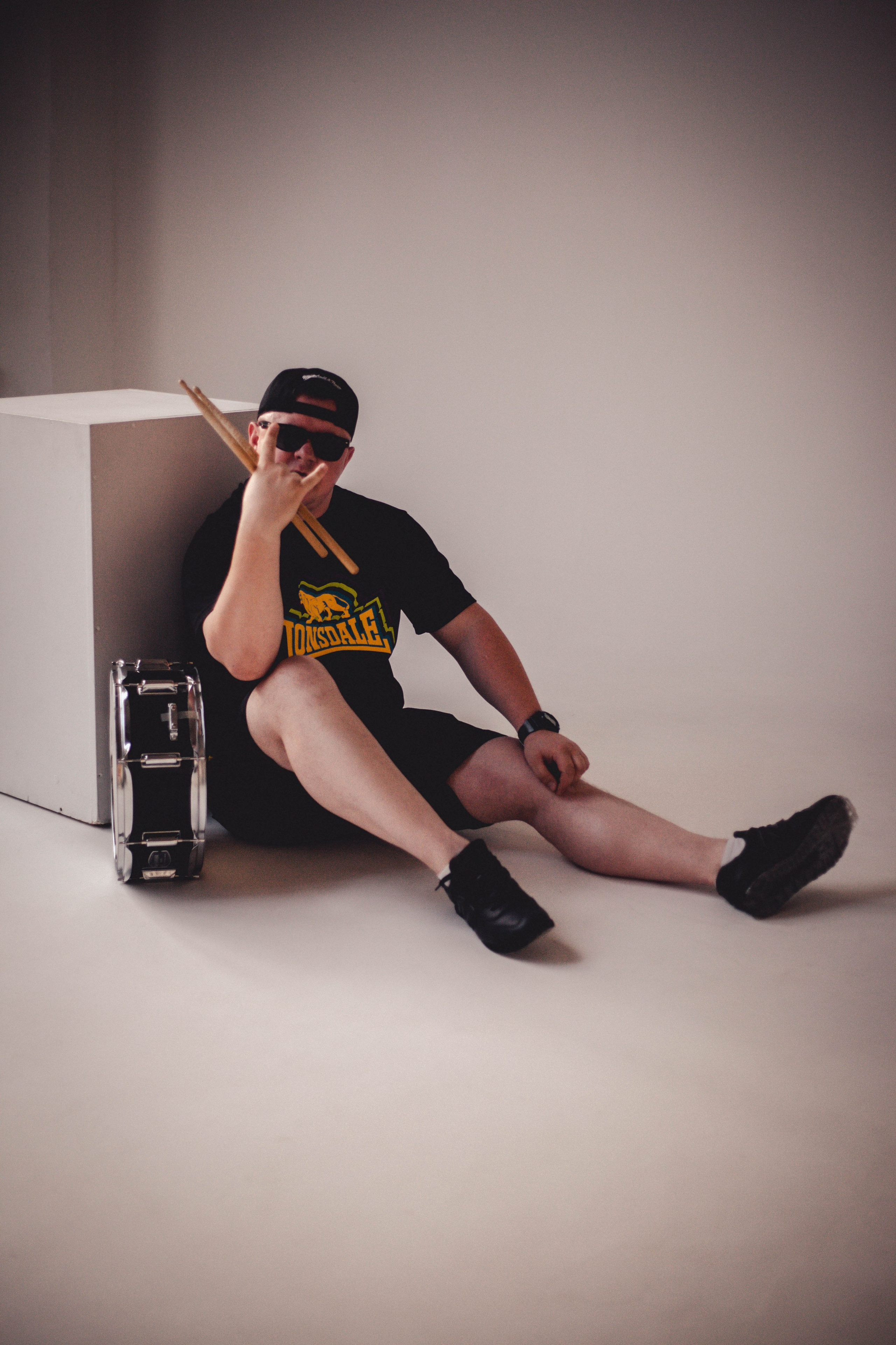 Студия. Уличный фотограф Города N