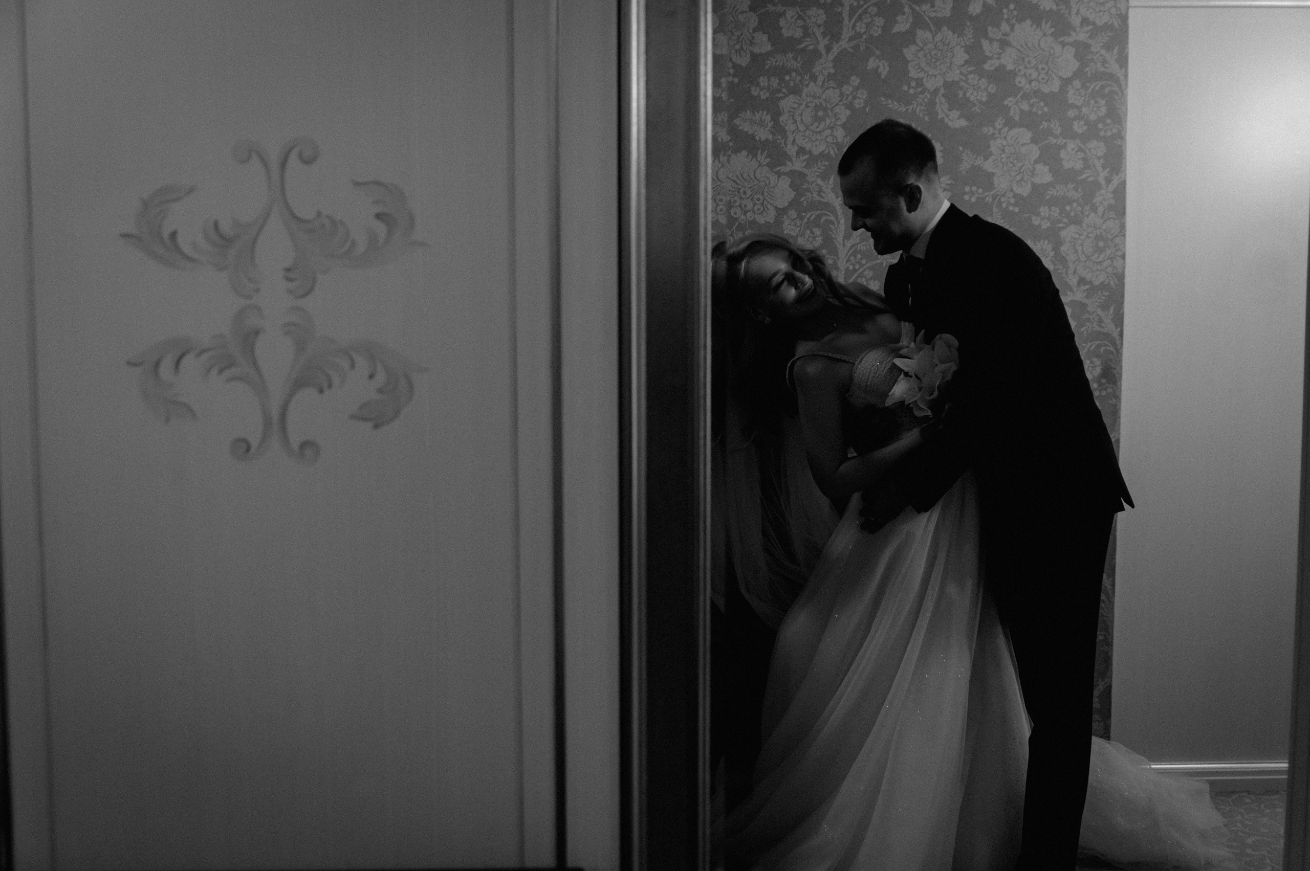 Свадебная фотосессия в Radisson Collection Hotel мск. Свадебный и портретный фотограф в Москве Жердев Даниил