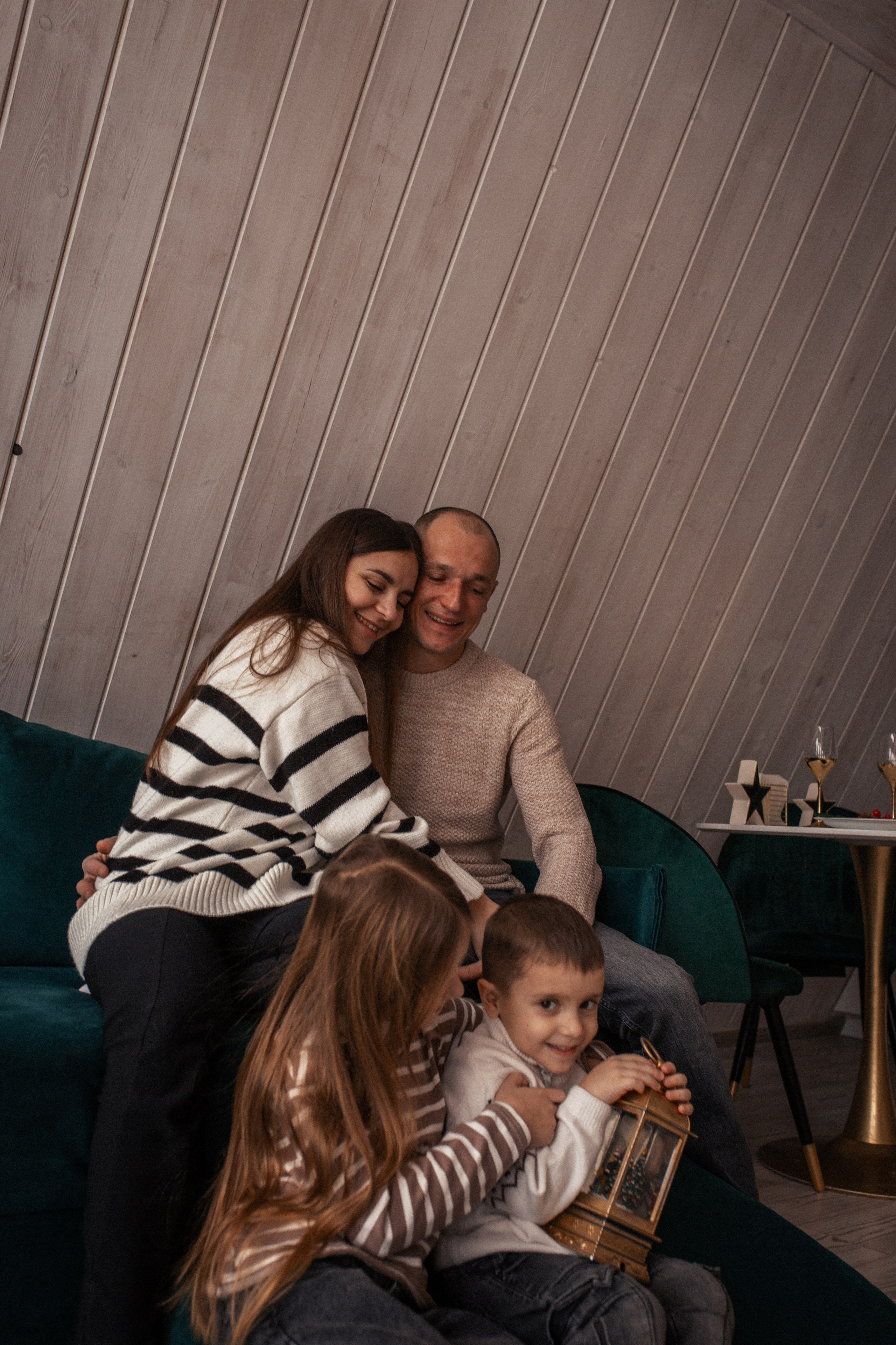 Мария с семьёй