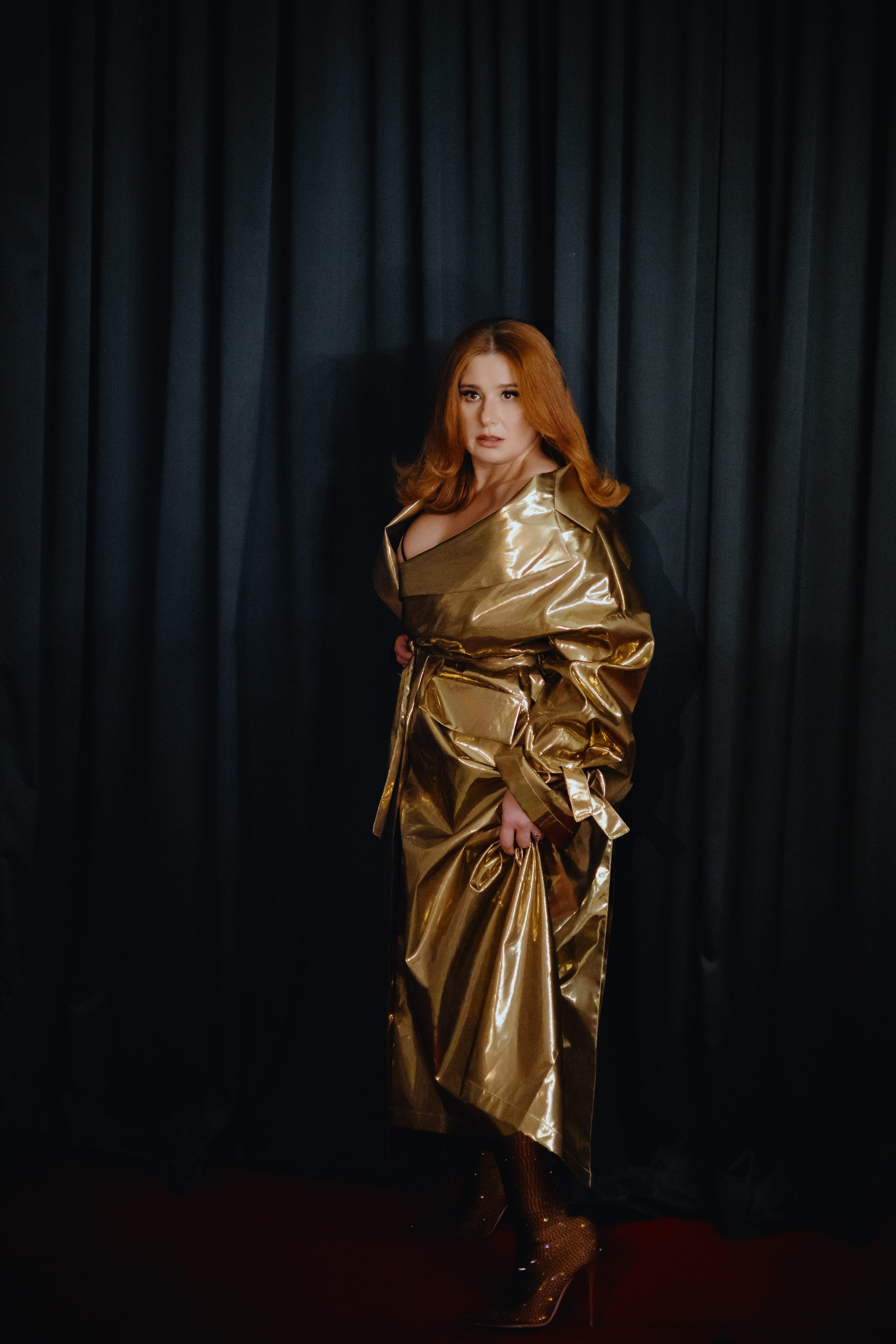 Backstage для журнала «Караван историй» с Юлией Куварзиной. Фотограф в Москве и Санкт-Петербурге Дарина