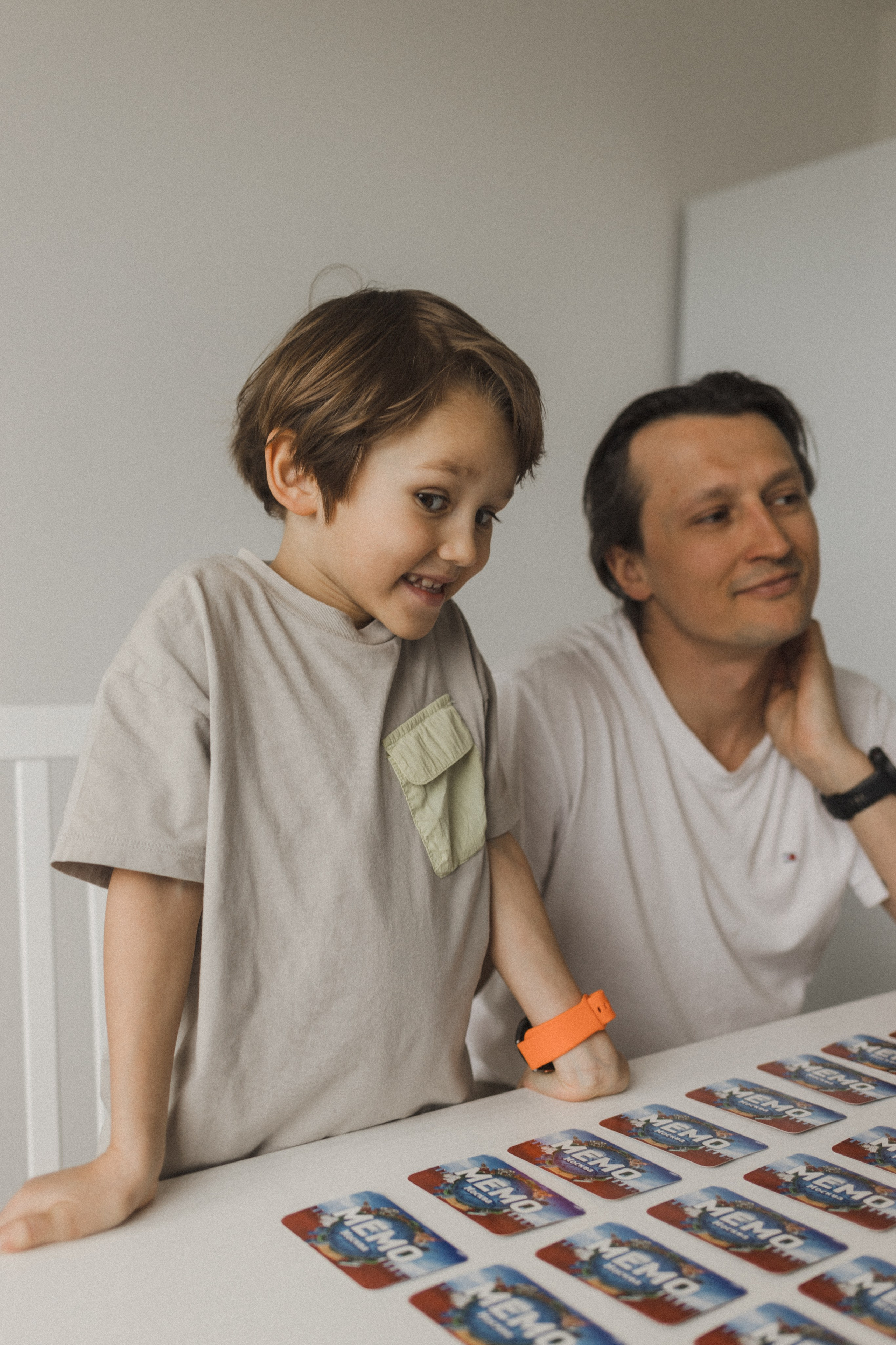Катя, Паша, Валера и Родион ждут братика. Семейный фотограф в Москве