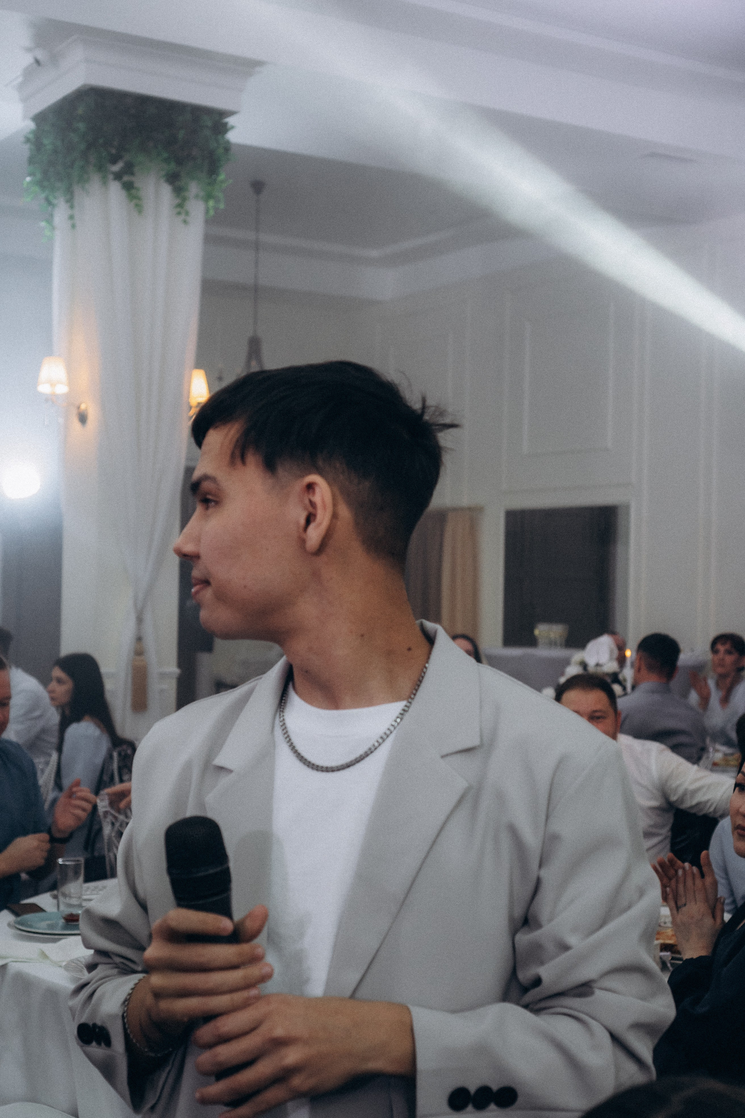 СВАДЕБНАЯ СЬЕМКА СБОРОВ В ОТЕЛЕ И ВЫЕЗД НА ЦЕРЕМОНИЮ (СНЯТО В СИБИРЕ В НИЖНЕВАРТОВСКЕ). Профессиональный фотограф, Санкт-Петербург — Виктория Богомолова