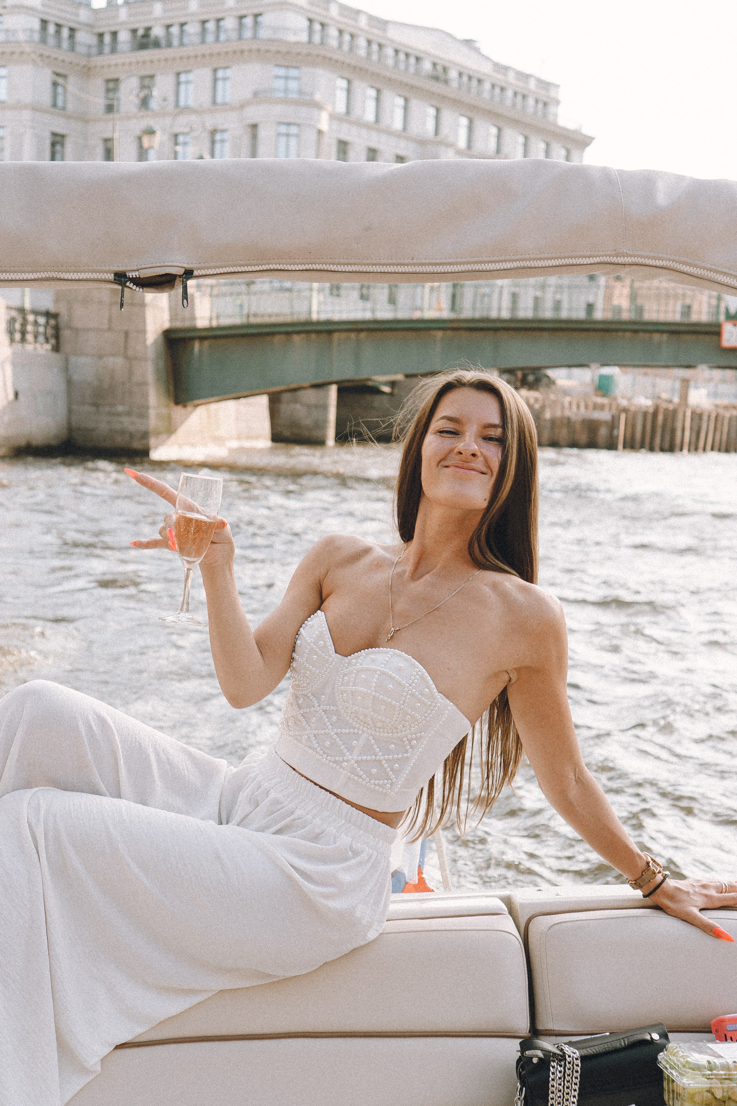 ДЕВИЧНИК НА КАТЕРЕ. Профессиональный фотограф, Санкт-Петербург — Виктория Богомолова