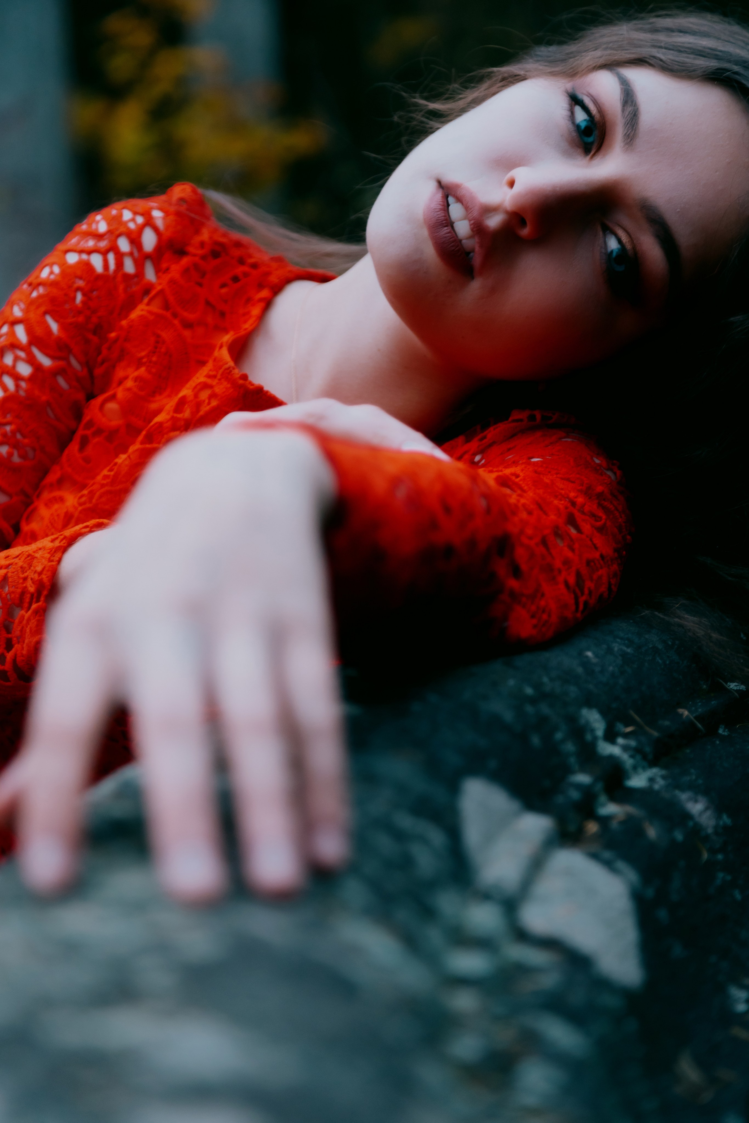 В заброшенной усадьбе. Креатор Ольга Яш