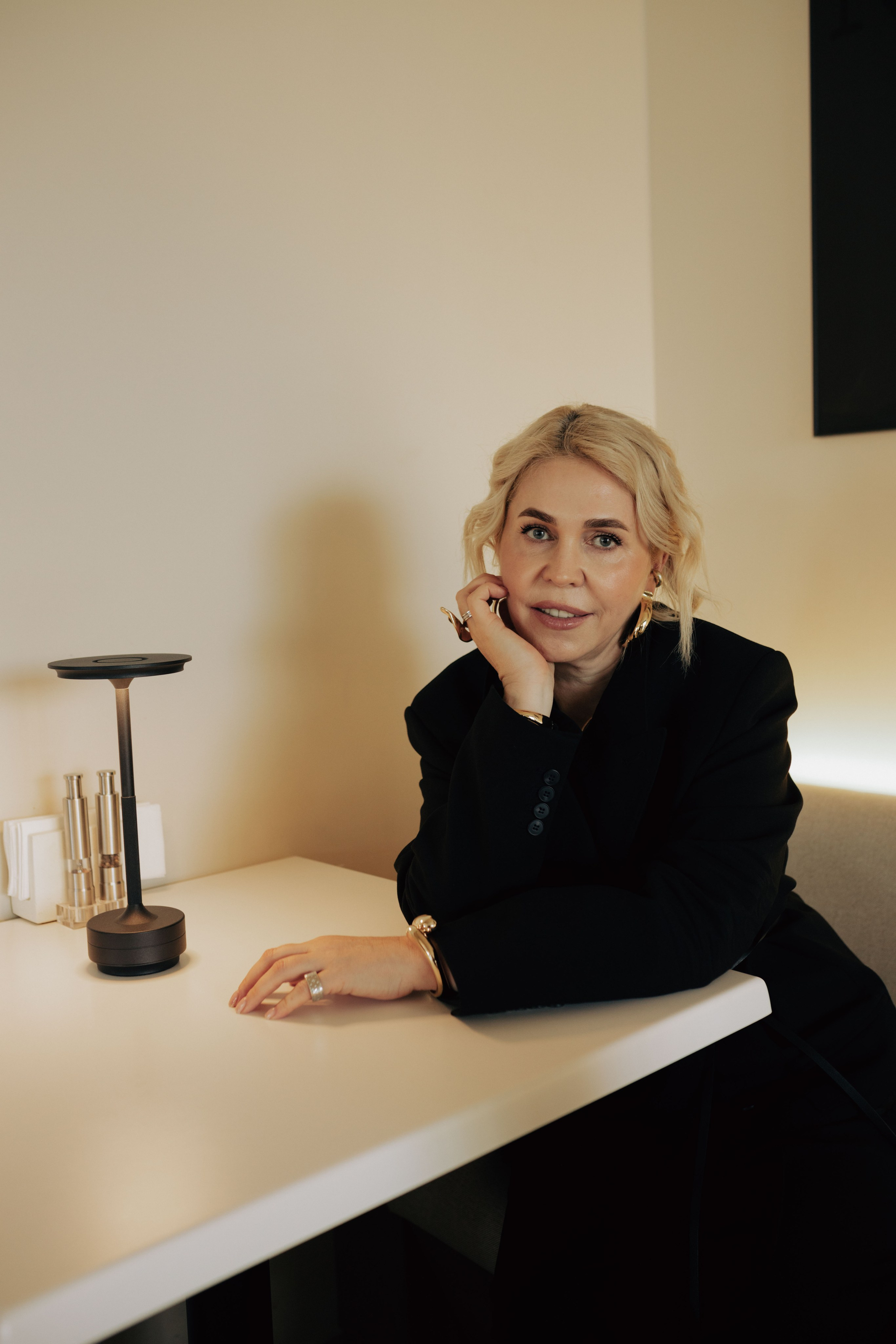 Для ювелирного стилиста. Фотограф Стилист Тюмень Вера Хайруллина