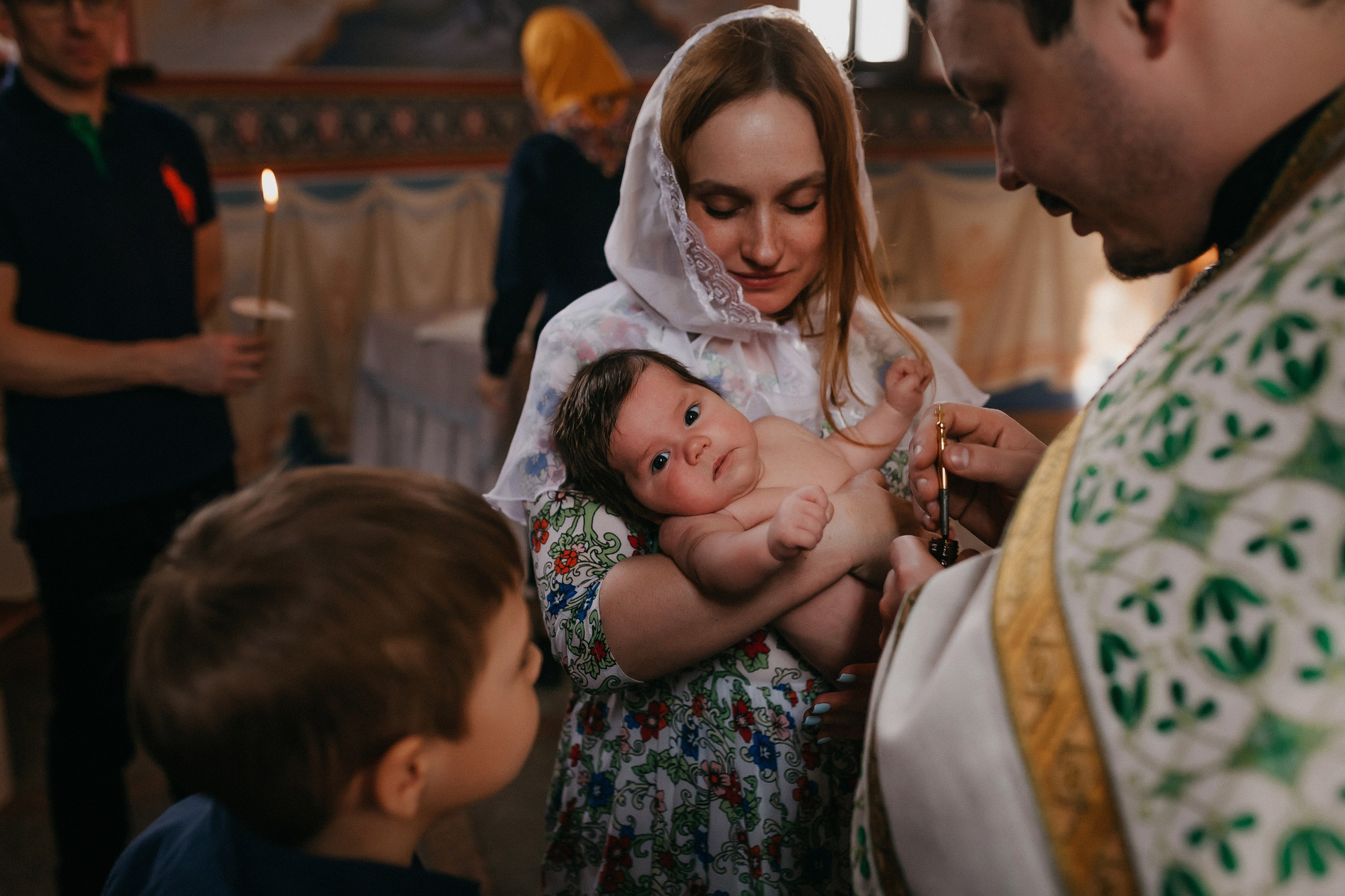 Крещение Арины. Храм Георгия Победоносца. Семейный фотограф в Сургуте