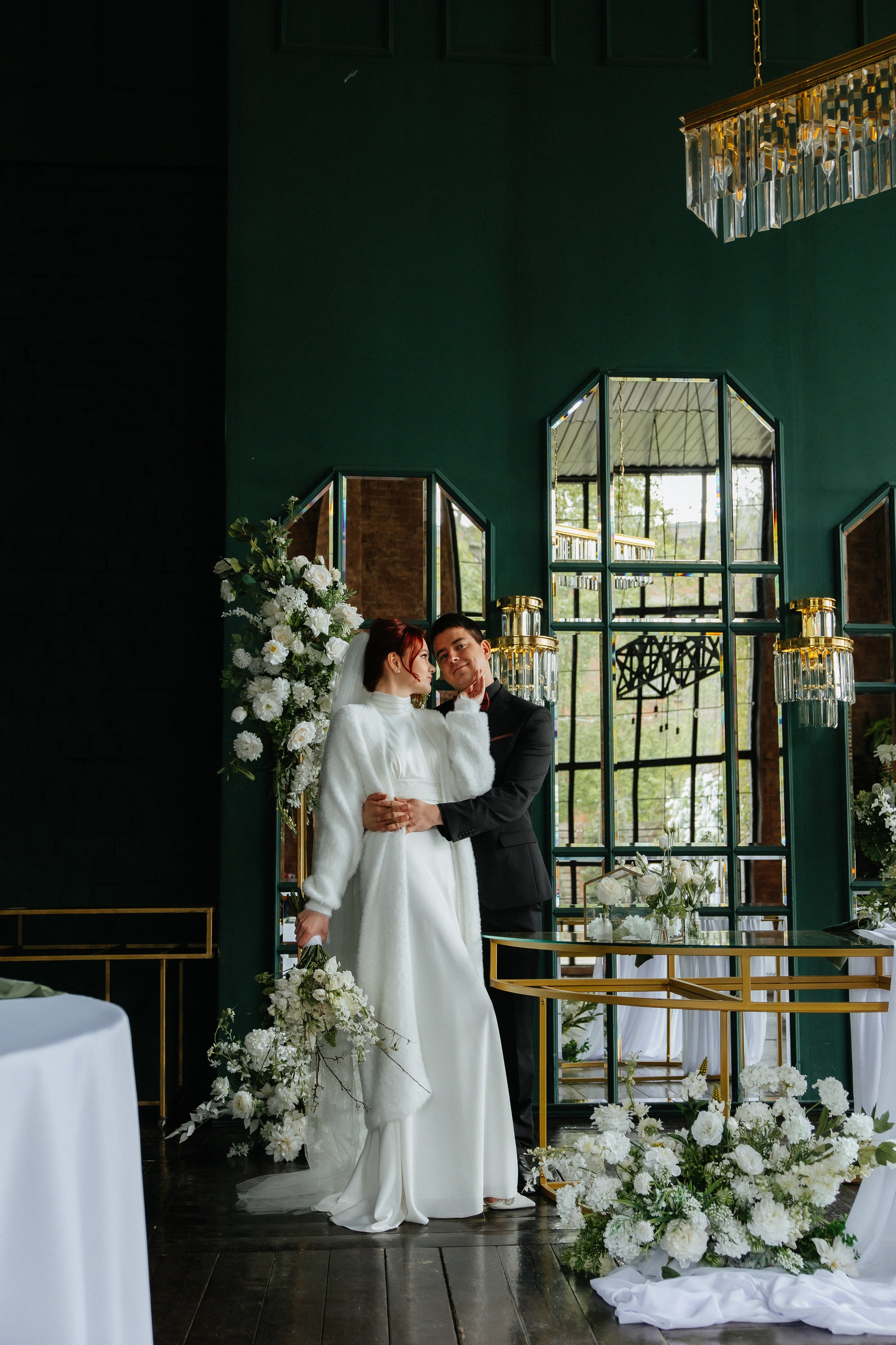 Анастасия и Владимир. Студия 12.24. Алена Бадамшина — свадебный фотограф Воронеж / Москва