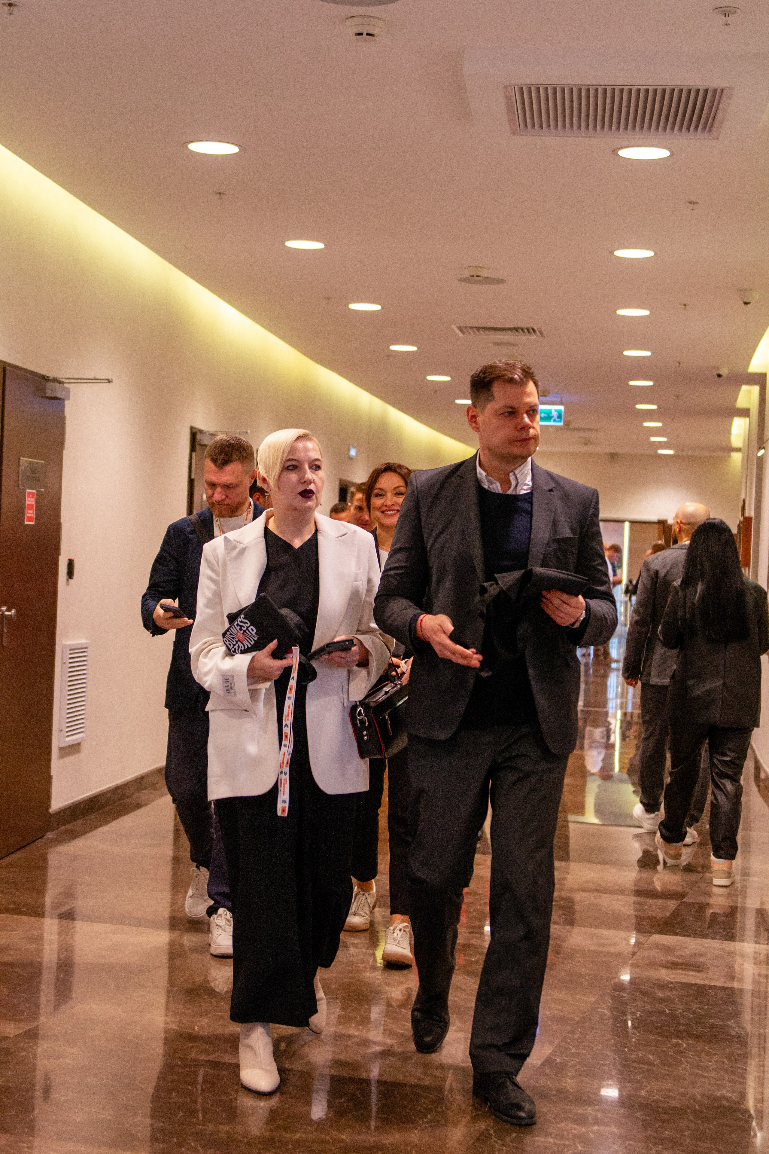 Тур Оскара Хартманна «Охота за единорогами». Дарья Терещук — репортажный фотограф в Минске