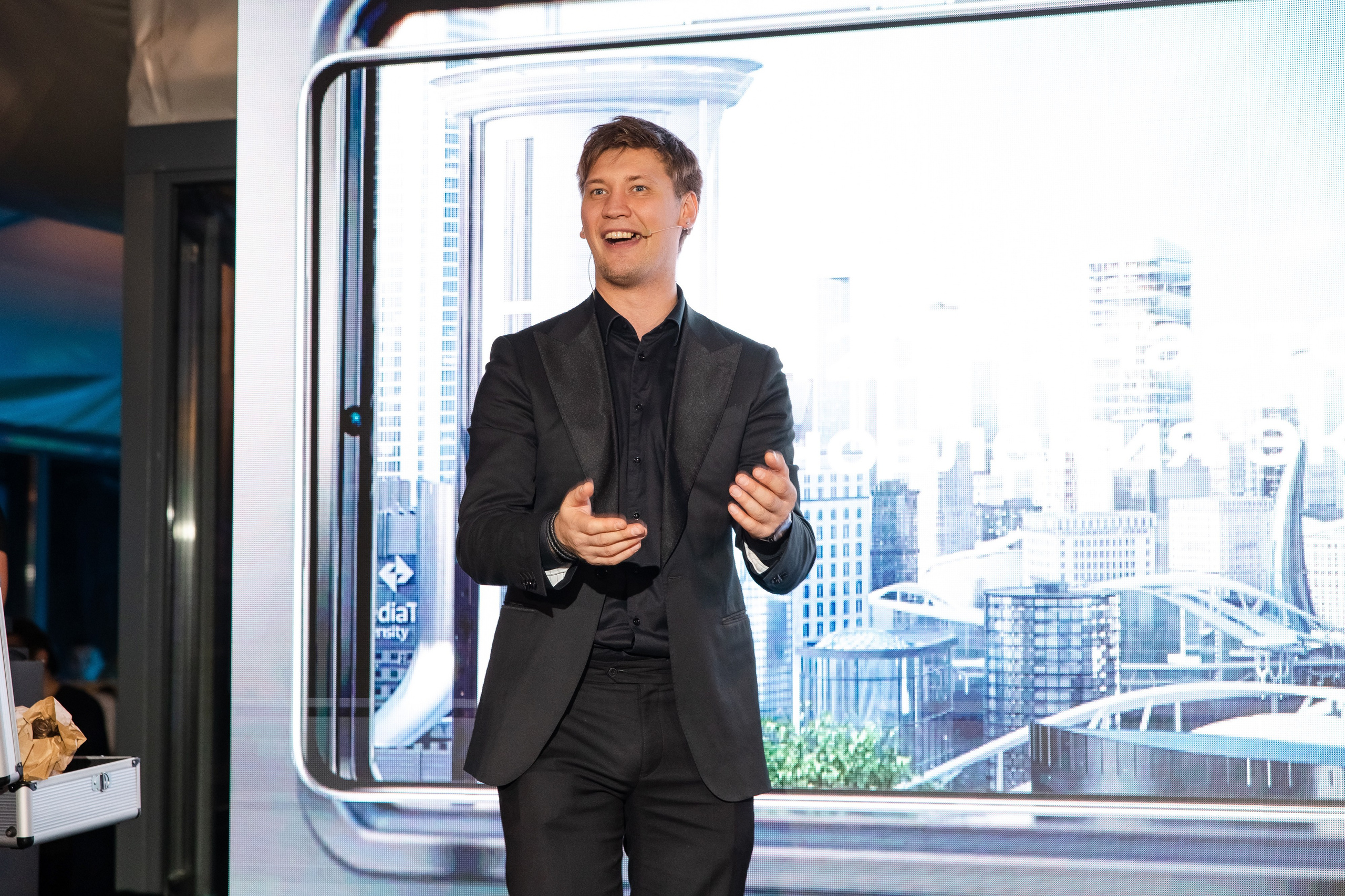 Презентация Infinix. Свадебный репортажный фотограф в Москве