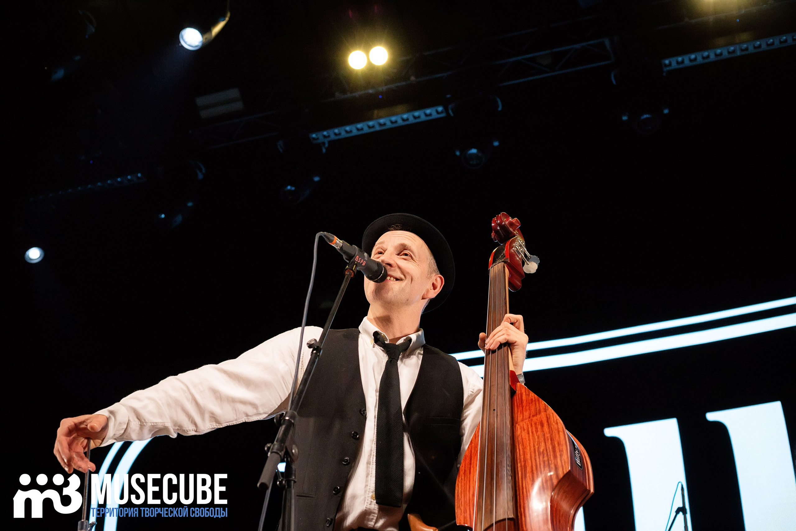 Фотосъемка концерта BILLY'S BAND Aurora СПБ. Портретные фотосессии, контент-съемки, репортаж