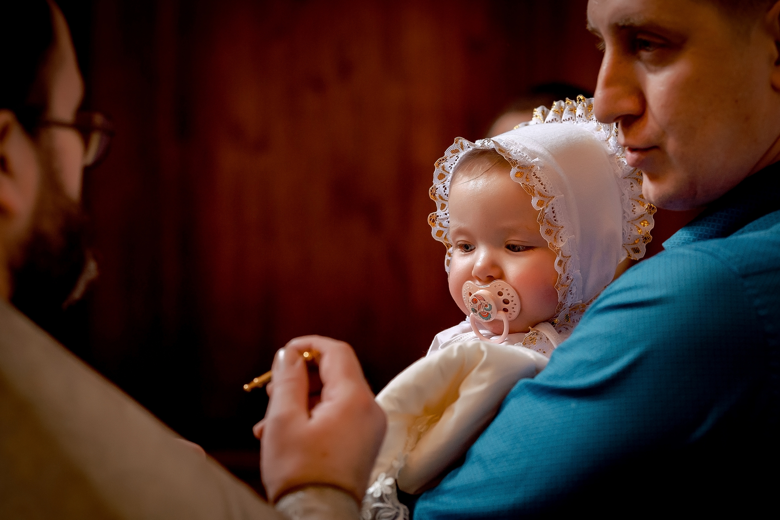 Фотосъемка крещения в Щелково. Свадебный и семейный фотограф Виктория Носачёва. Щелково, Москва и МО