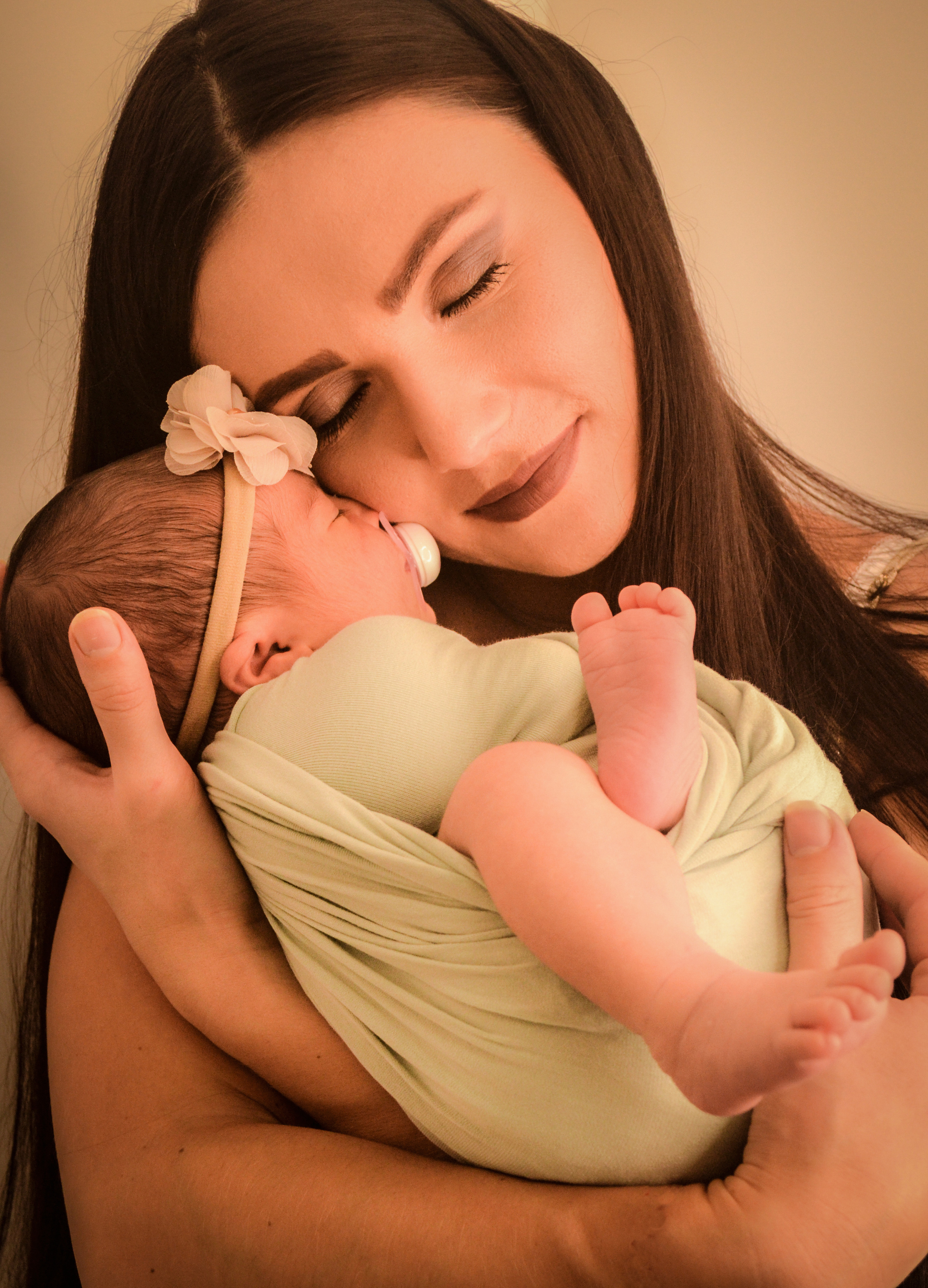 Newborn. Photograper Israel/фотограф Израиль. ALINA TARAN