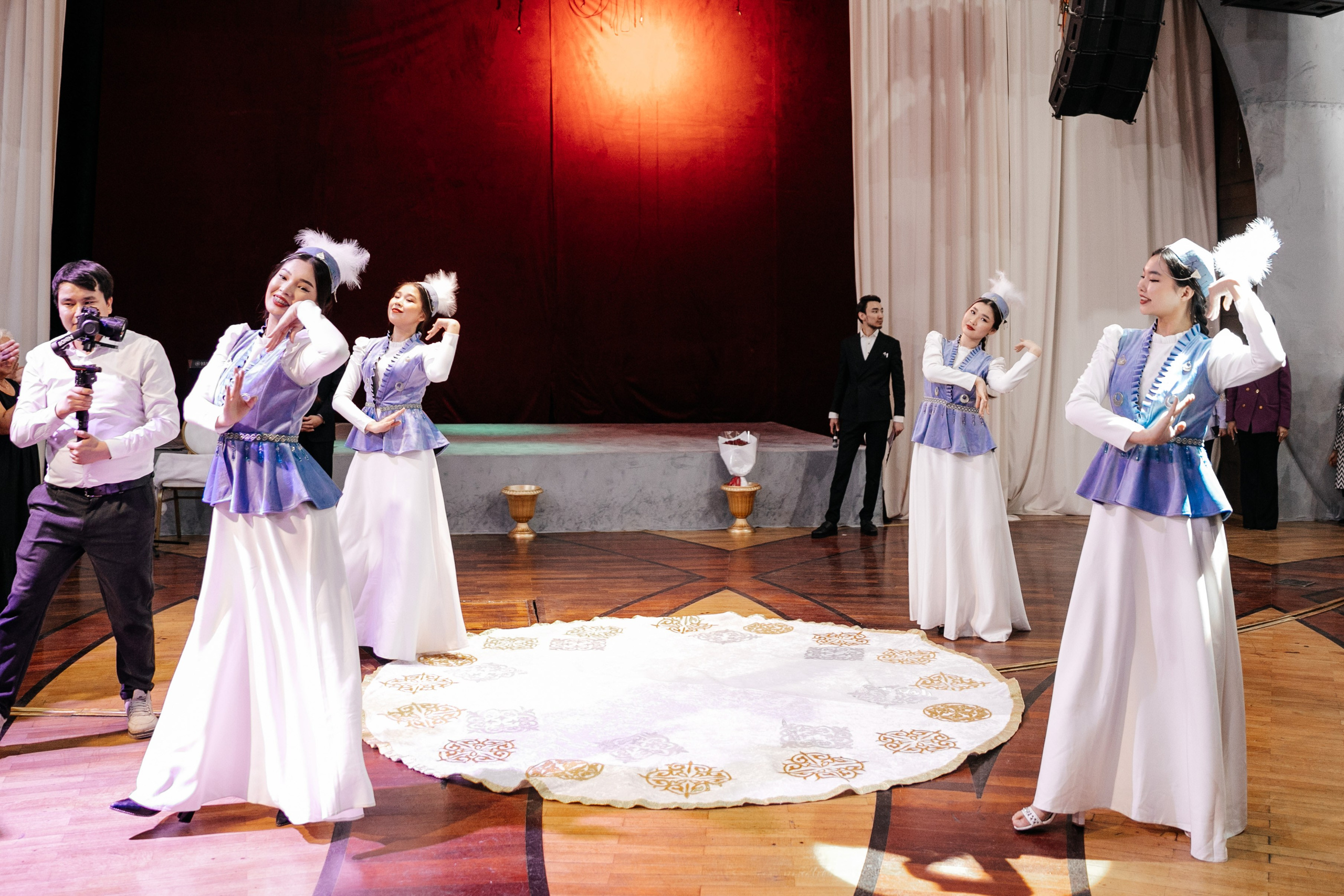 Свадебный банкет Абылайхан и Меруерт. Akkanatart.kz