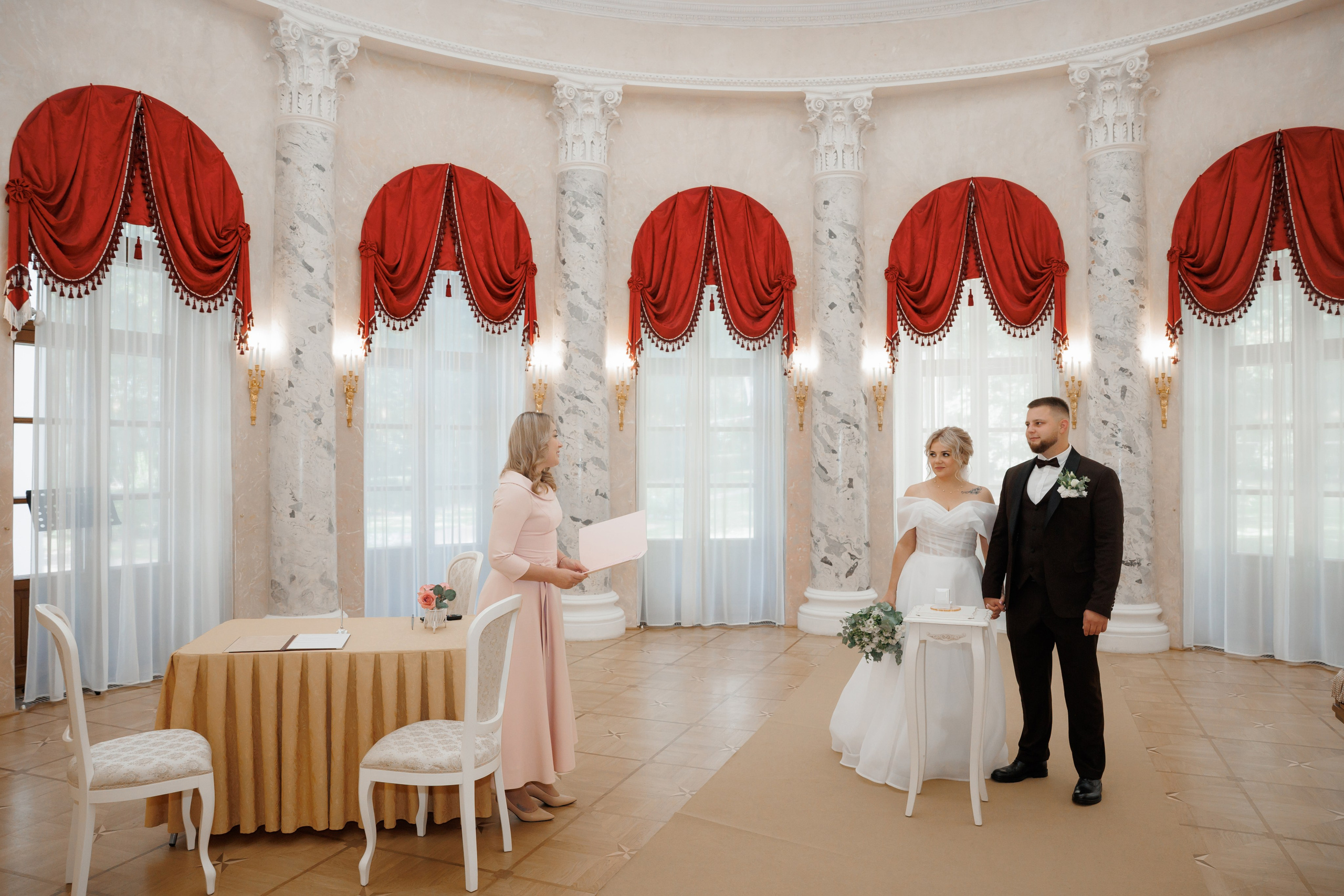 Регистрация и прогулка в Остафьево. Свадебный и репортажный фотограф (Москва, Королев и другие)