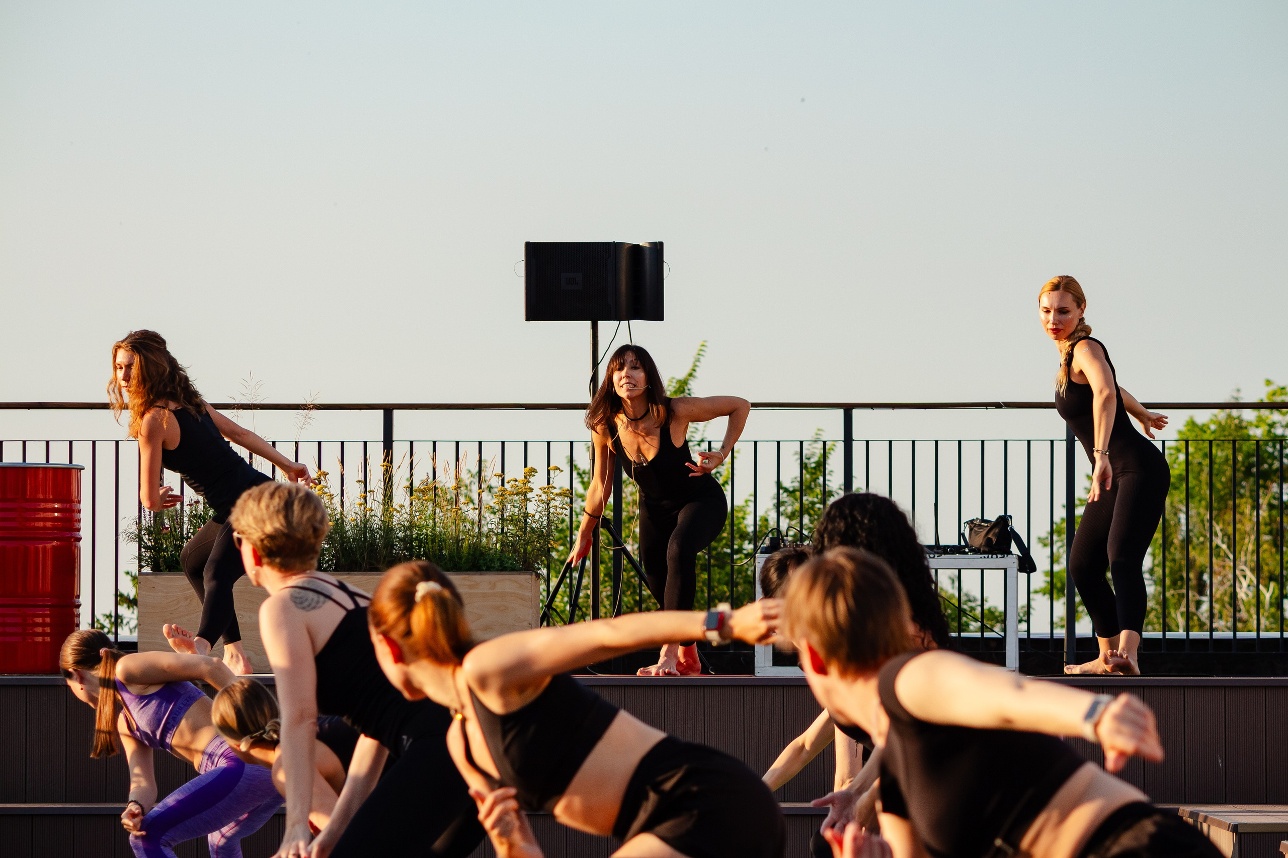 Йога на крыше Станкзавода. Александр Носов. Портретный и репортажный фотограф в Самаре