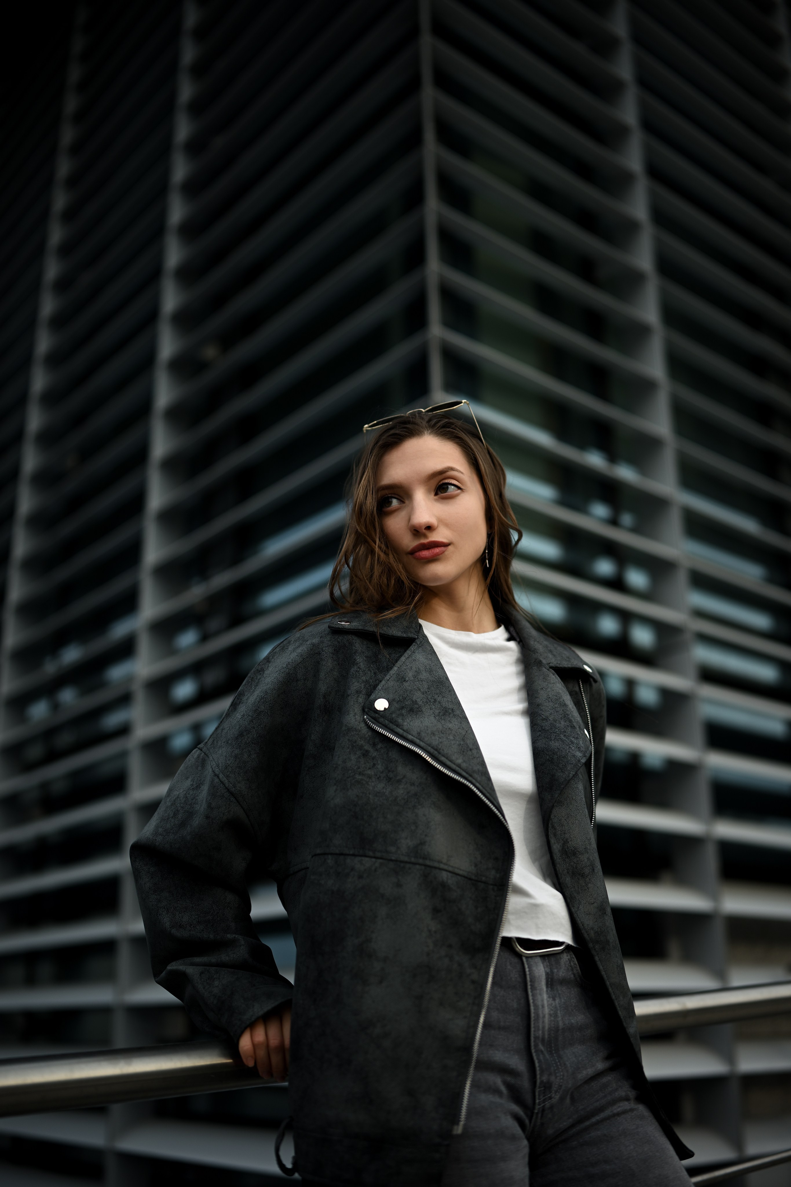 Уличная съемка в районе Национальной библиотеки