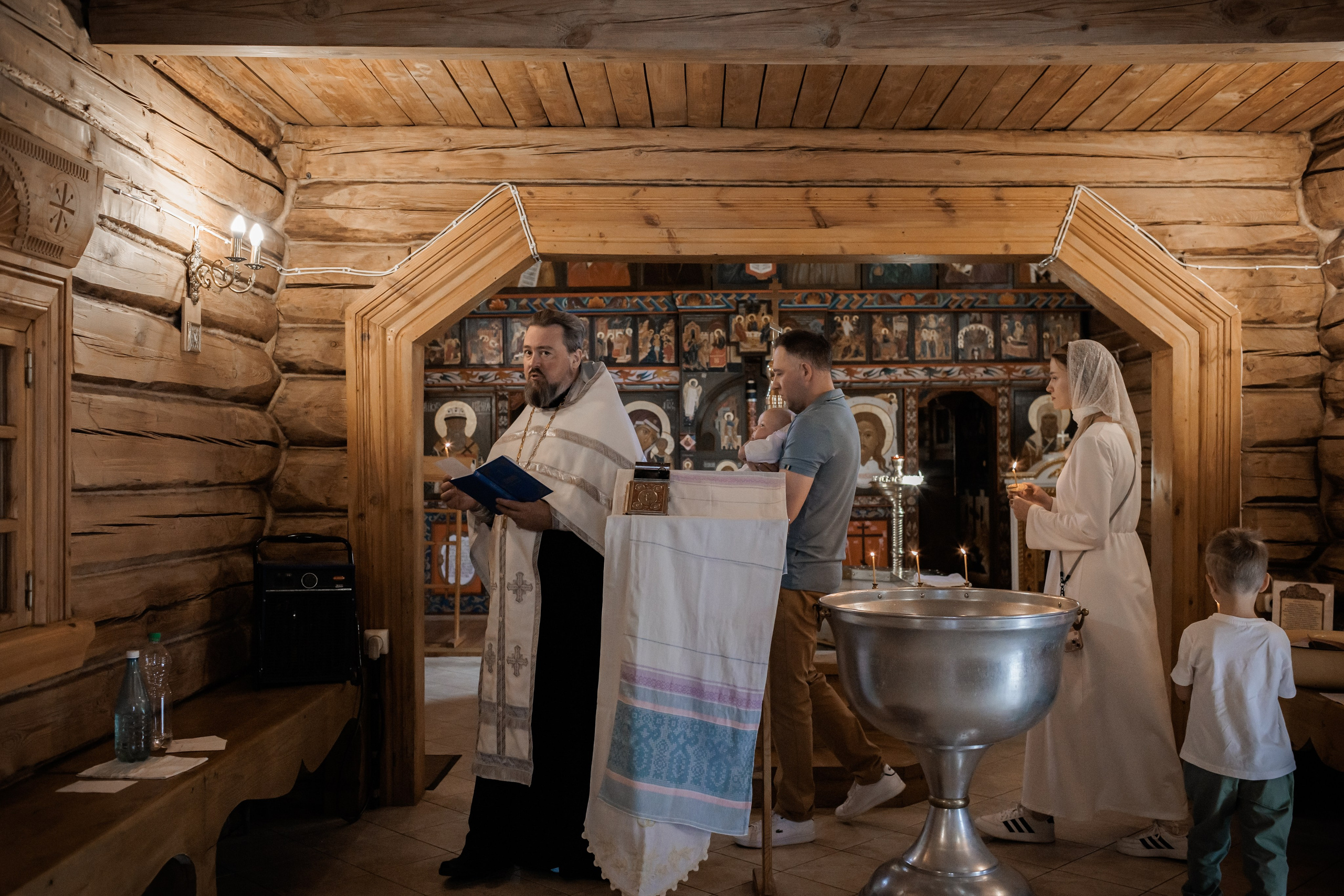 Крещение в Храме Успения Пресвятой Богородицы в Косино. Профессиональный фотограф в Москве и Мо Мария Шантарёва