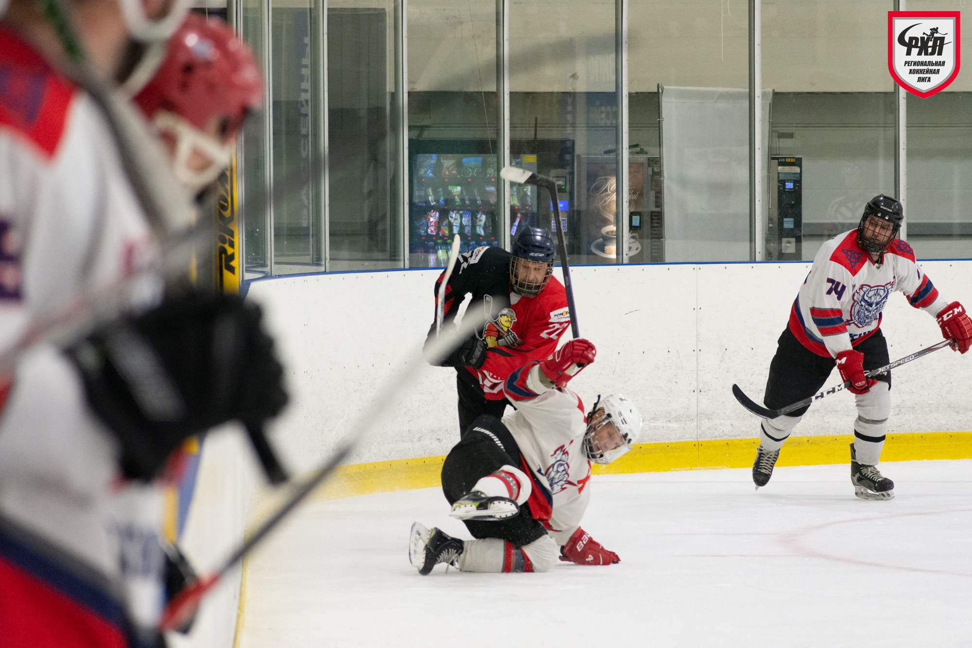Хоккей. Фотограф Максим Буряк