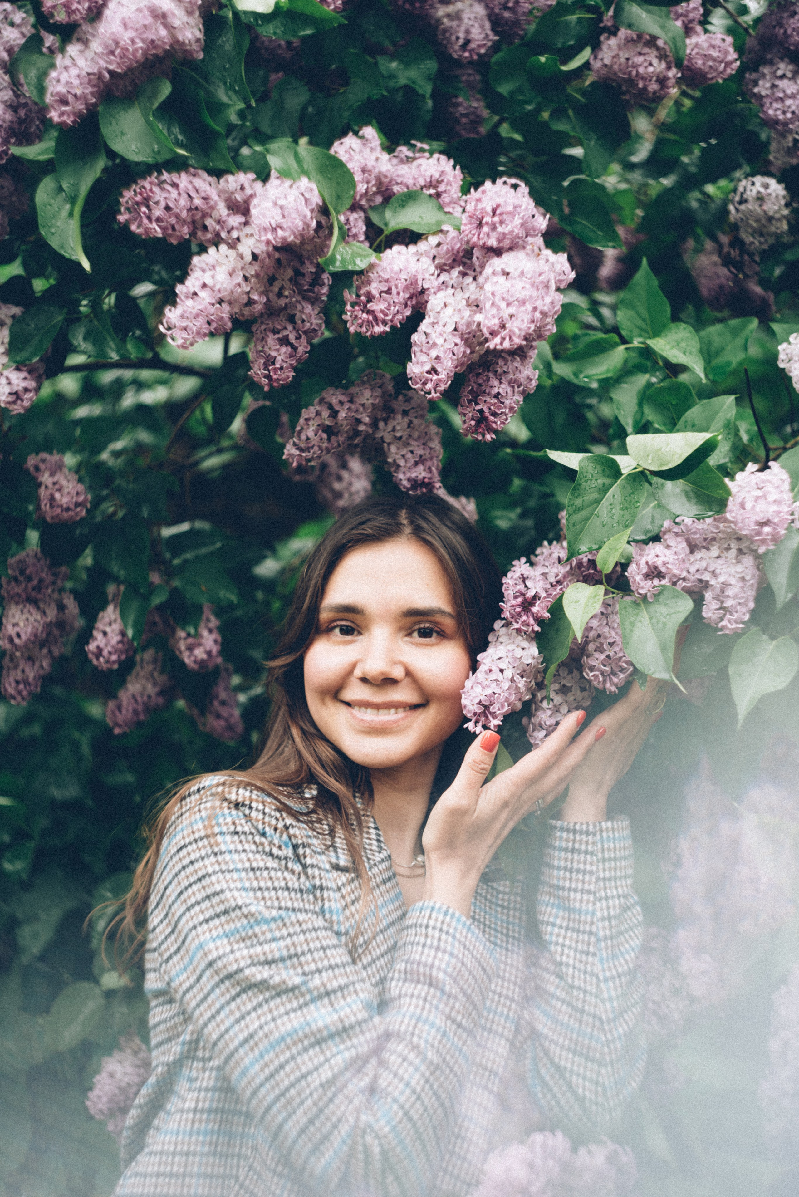 Женский портрет на природе