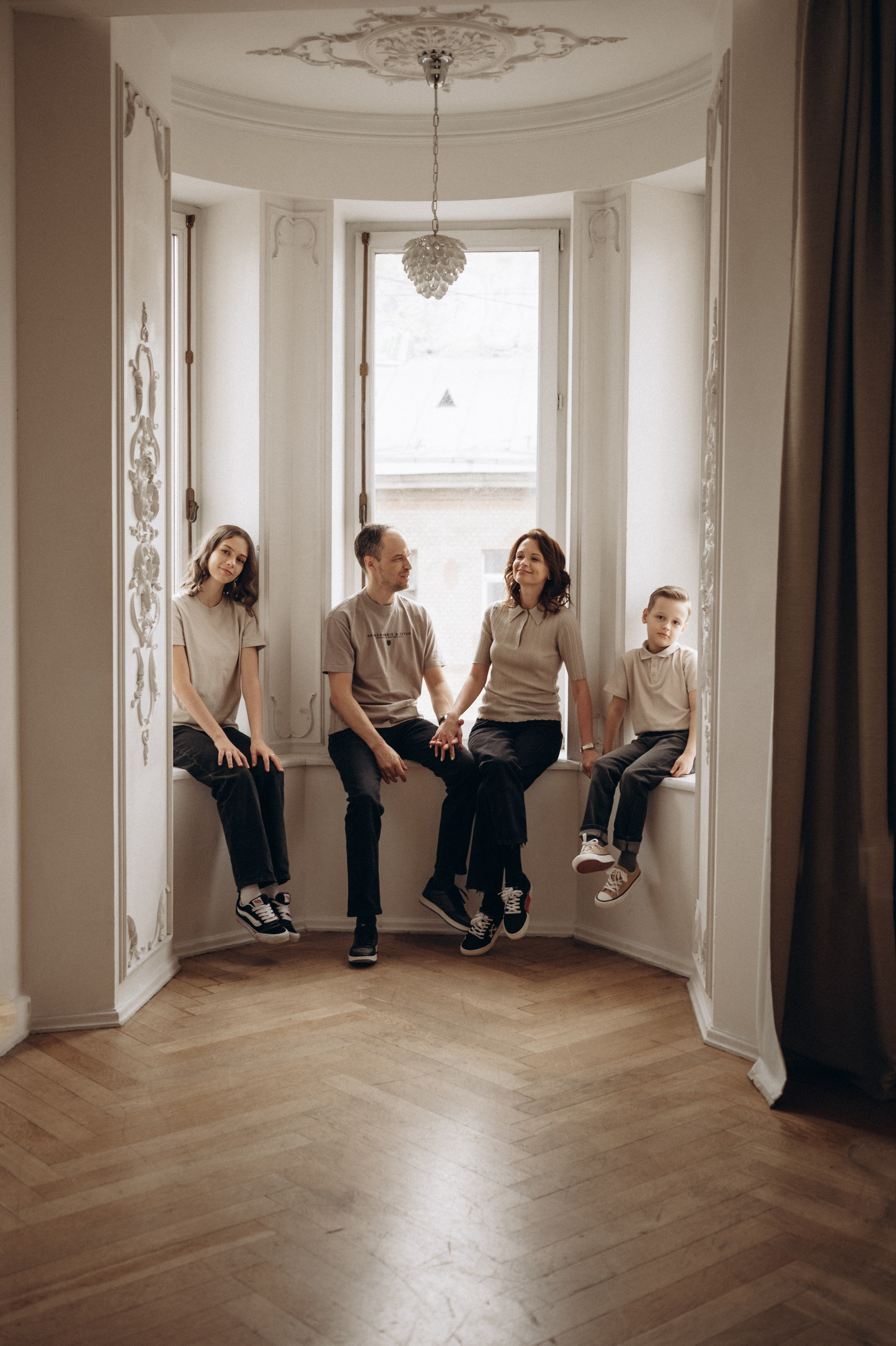 Андрей, Екатерина, Марьяна и Саша. Фотограф Горбенко Анна