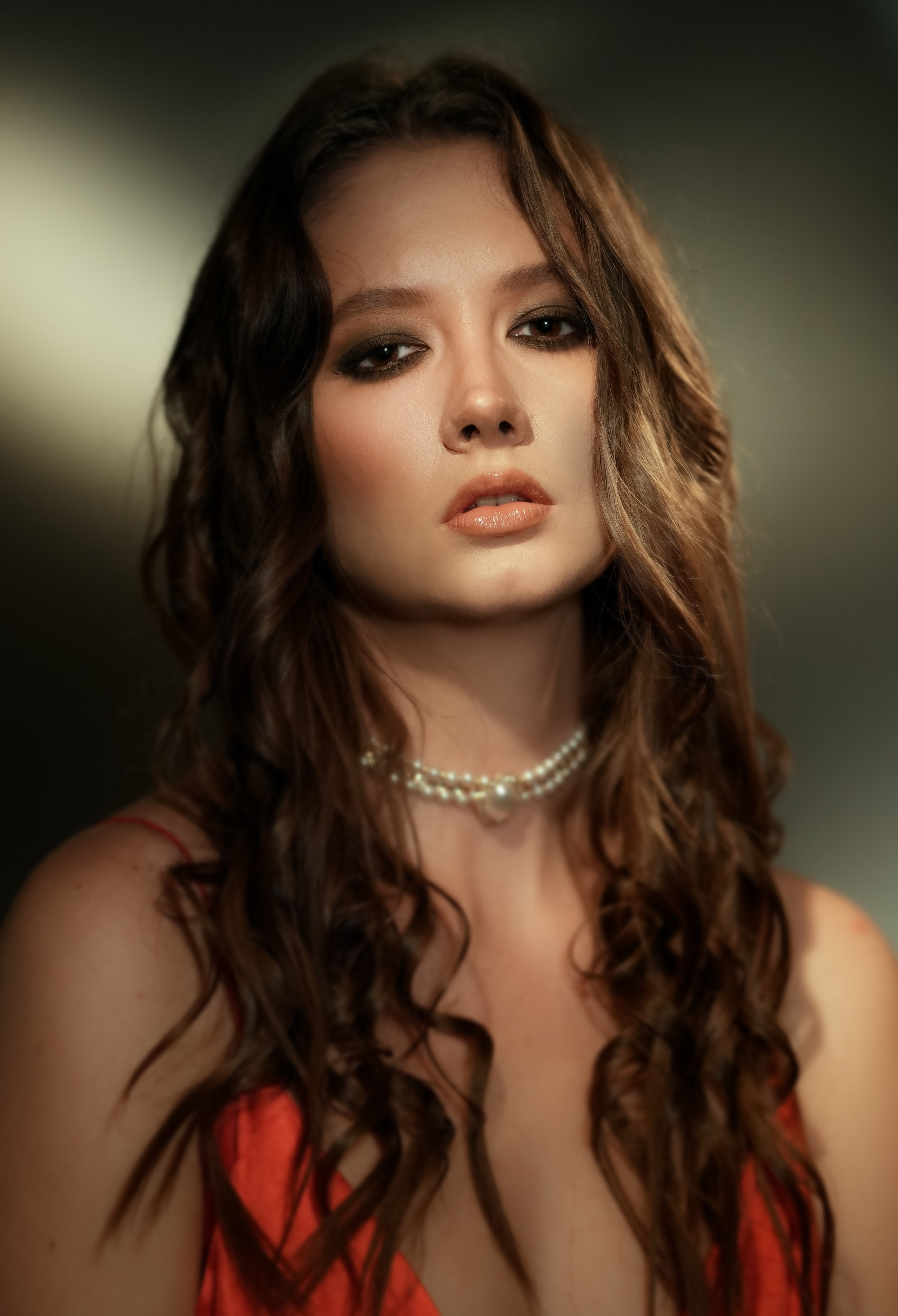 Диана Шеметова портрет. Портретная съемка в Москве, студийный фотограф Игорь Фомин