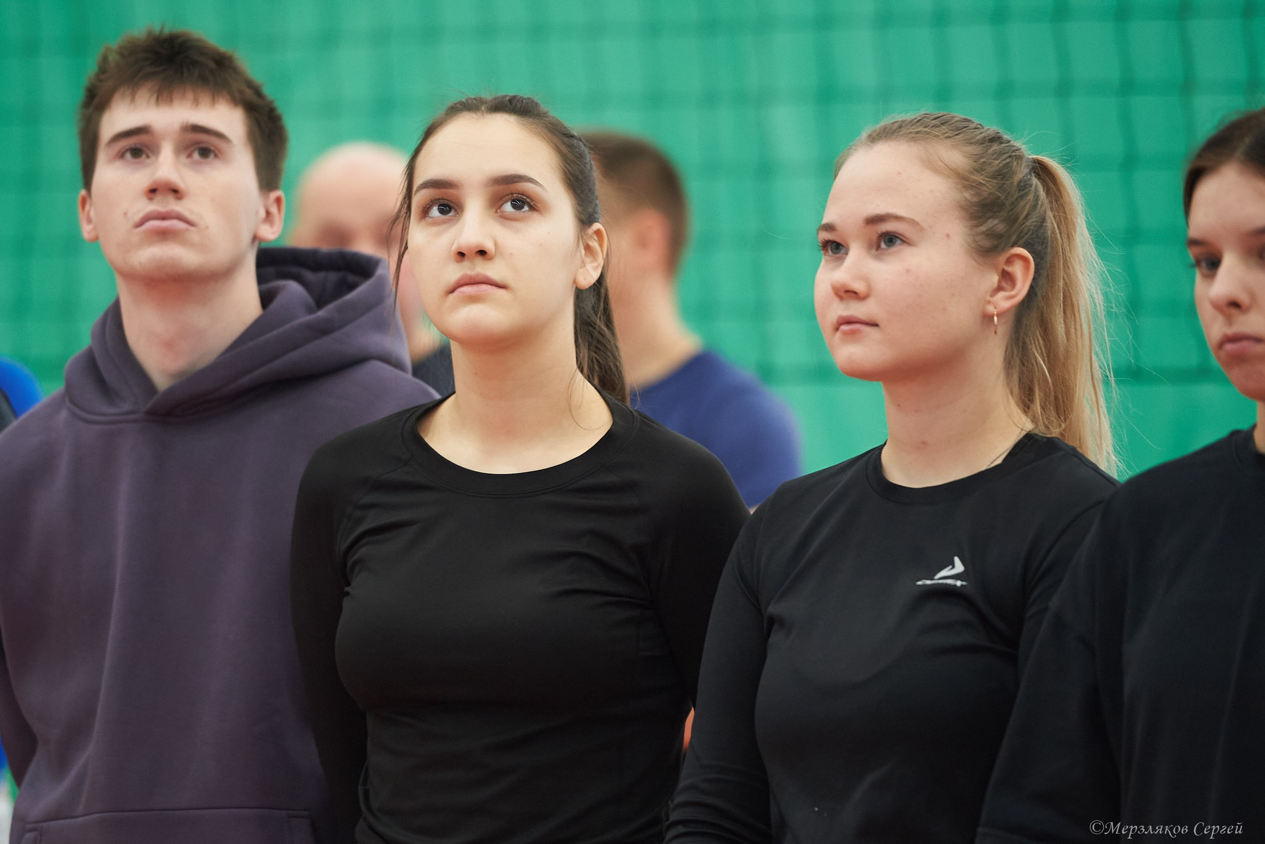 Новогодний волейбольный турнир. Ижевск. 16.12.23. Спортивный репортажный фотограф в Ижевске Сергей Мерзляков