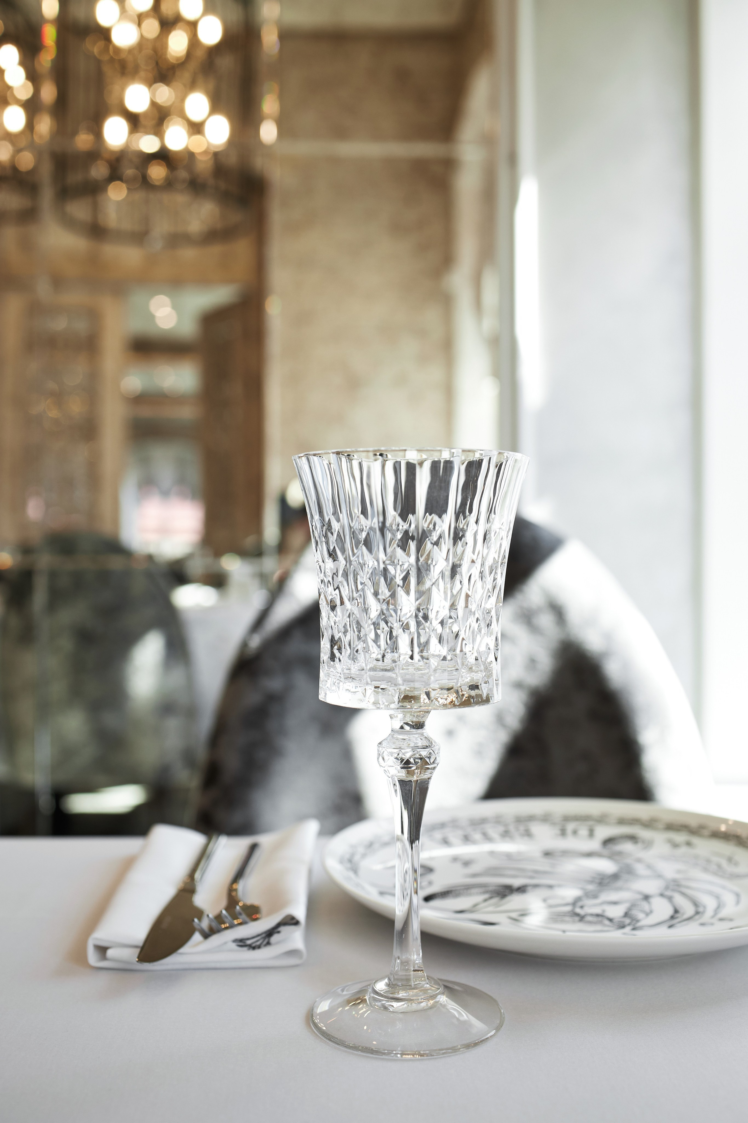 Interior. Другой взгляд на фотографию