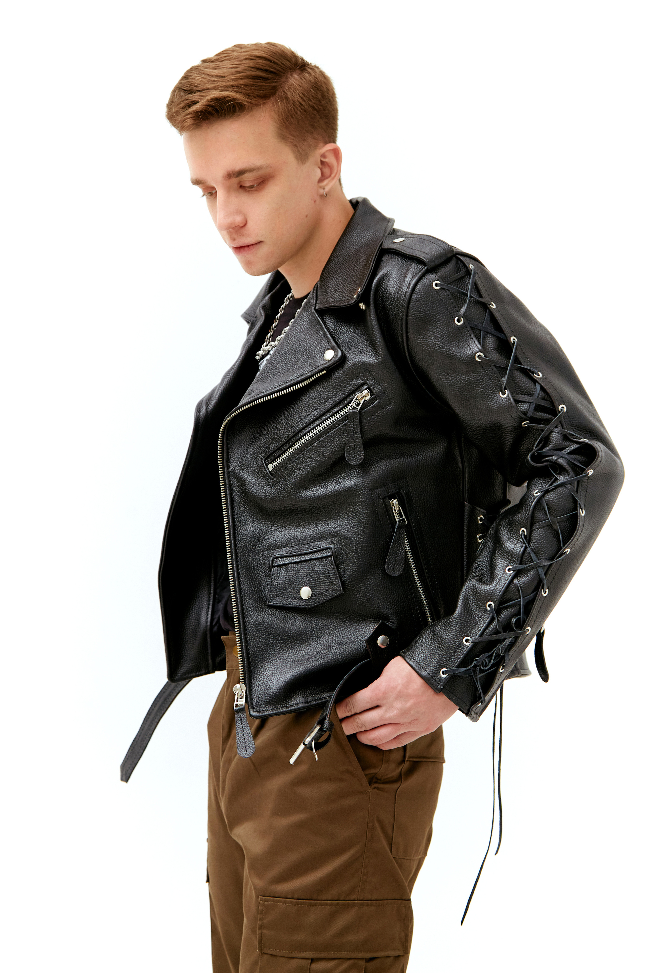 Каталог для магазина рок-атрибутики. Fashion фотограф в Москве Ксения Чупрунова