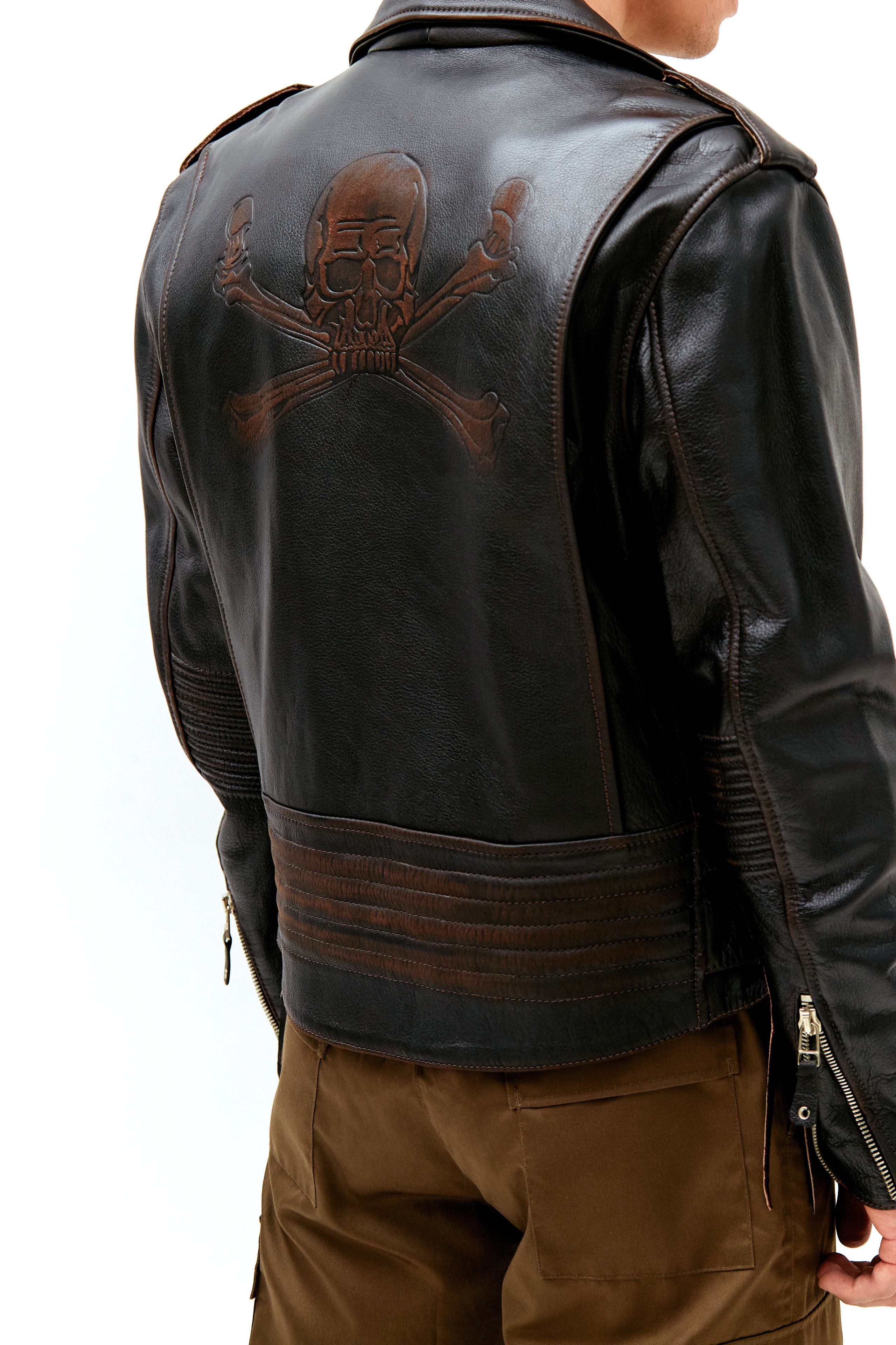 Каталог для магазина рок-атрибутики. Fashion фотограф в Москве Ксения Чупрунова