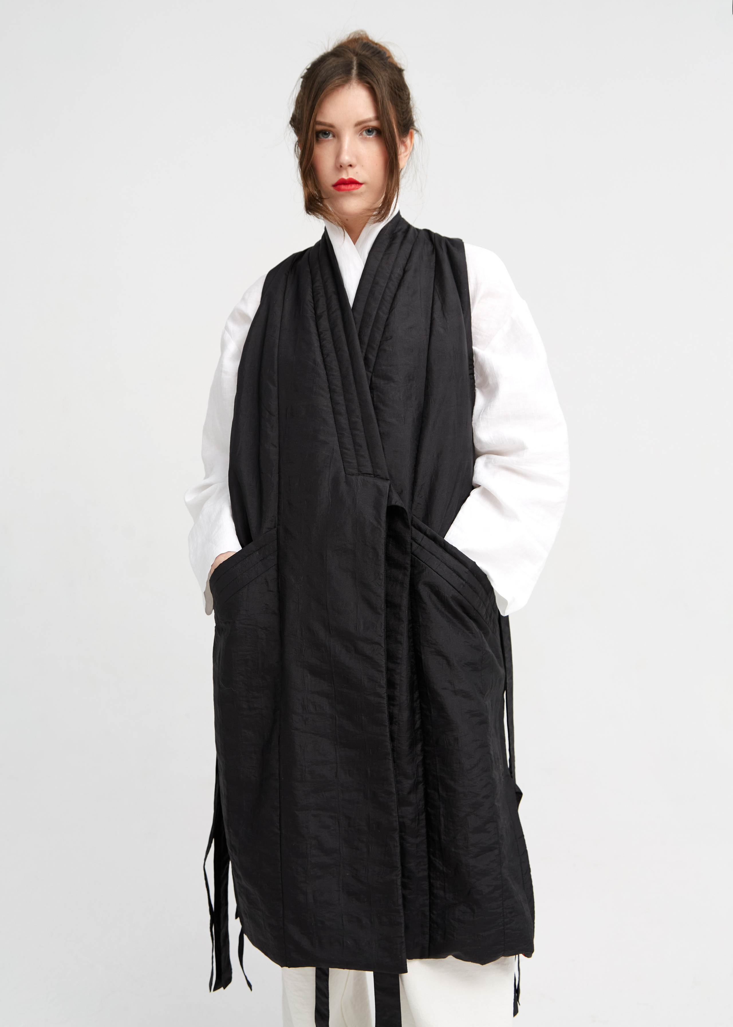 Каталог для Embra store. Fashion фотограф в Москве Ксения Чупрунова