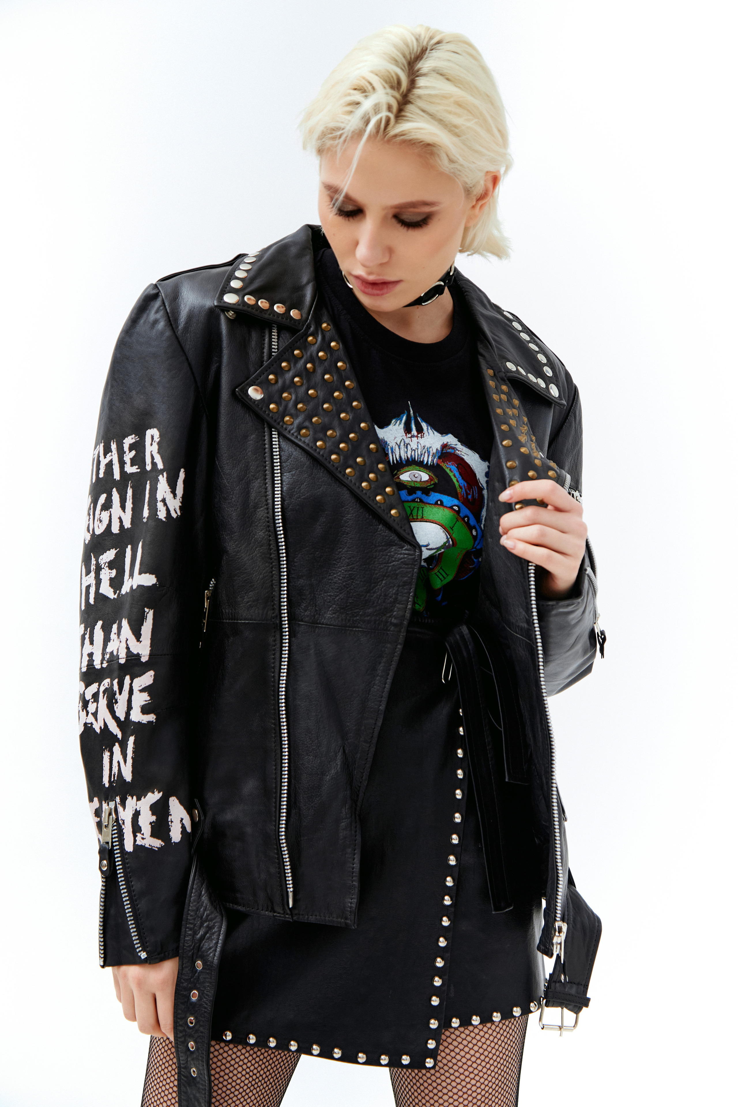 Каталог для магазина рок-атрибутики. Fashion фотограф в Москве Ксения Чупрунова