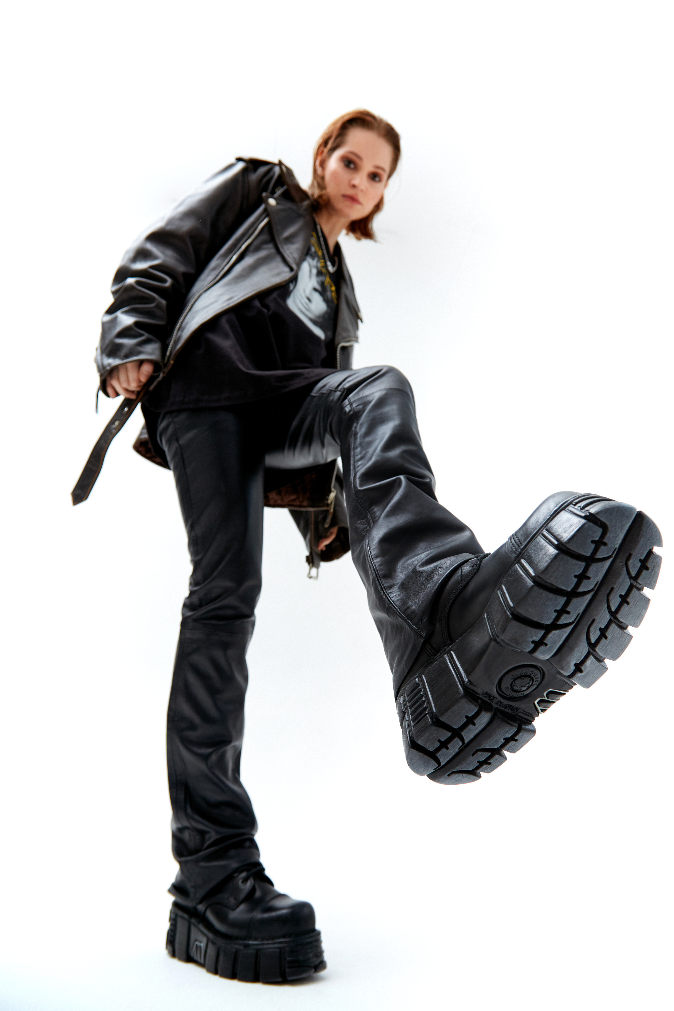 Каталог для магазина рок-атрибутики. Fashion фотограф в Москве Ксения Чупрунова