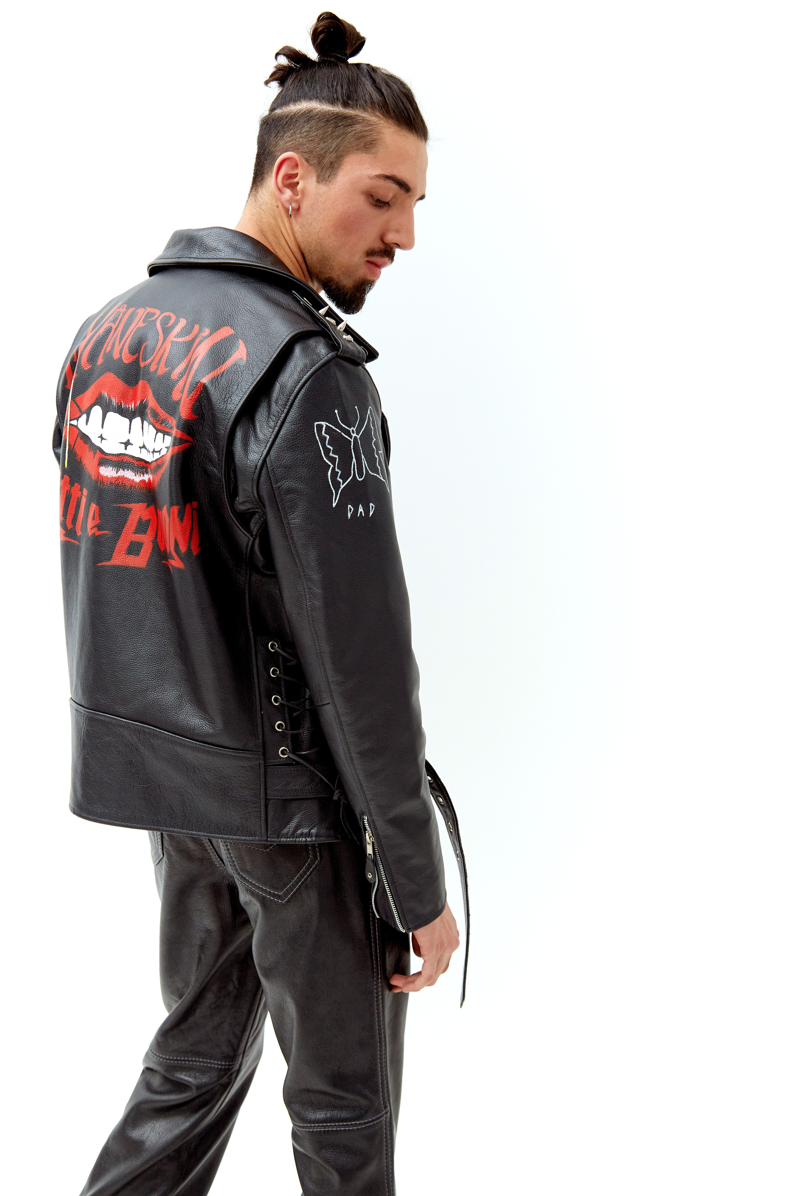 Каталог для магазина рок-атрибутики. Fashion фотограф в Москве Ксения Чупрунова