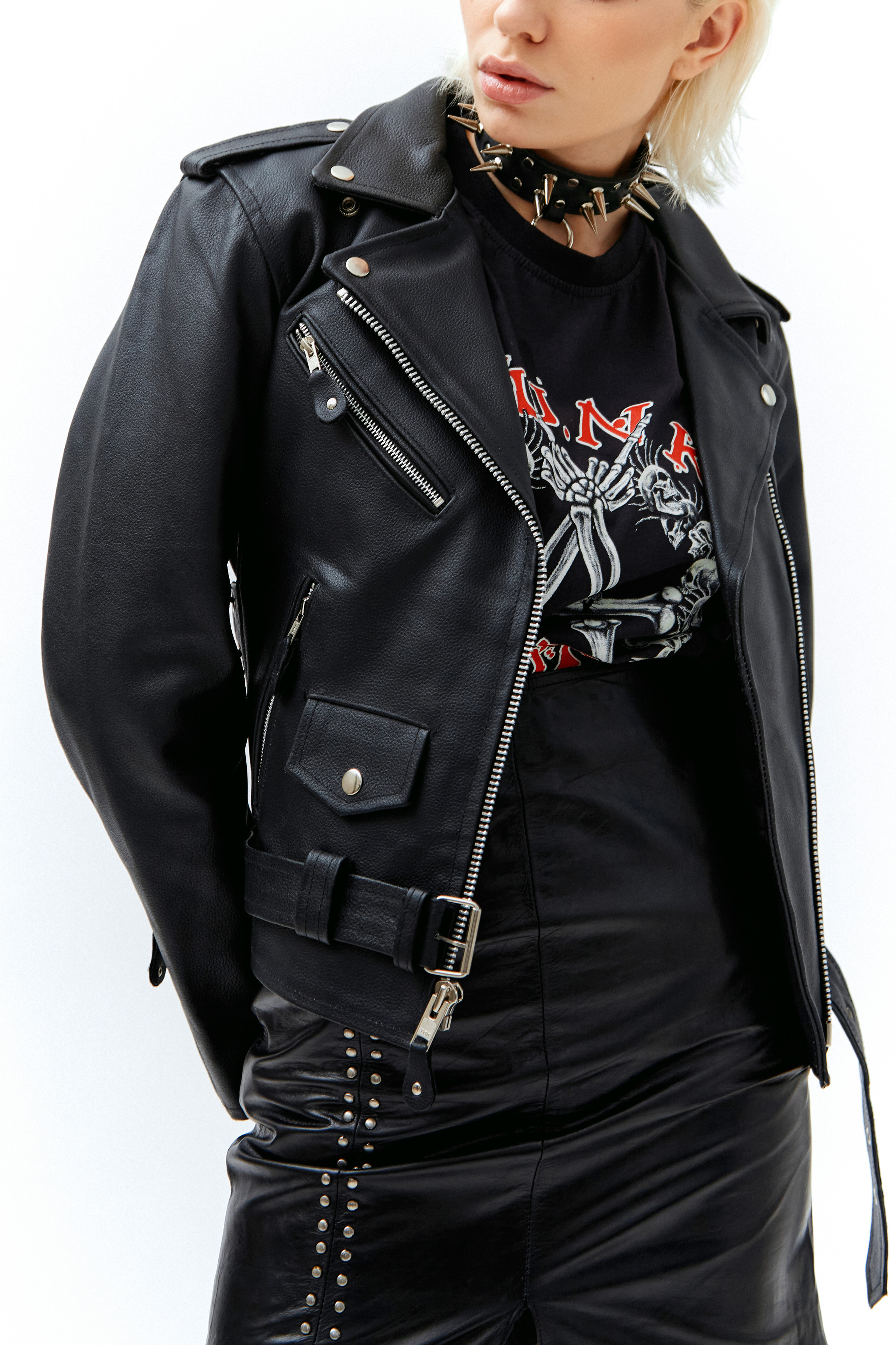 Каталог для магазина рок-атрибутики. Fashion фотограф в Москве Ксения Чупрунова