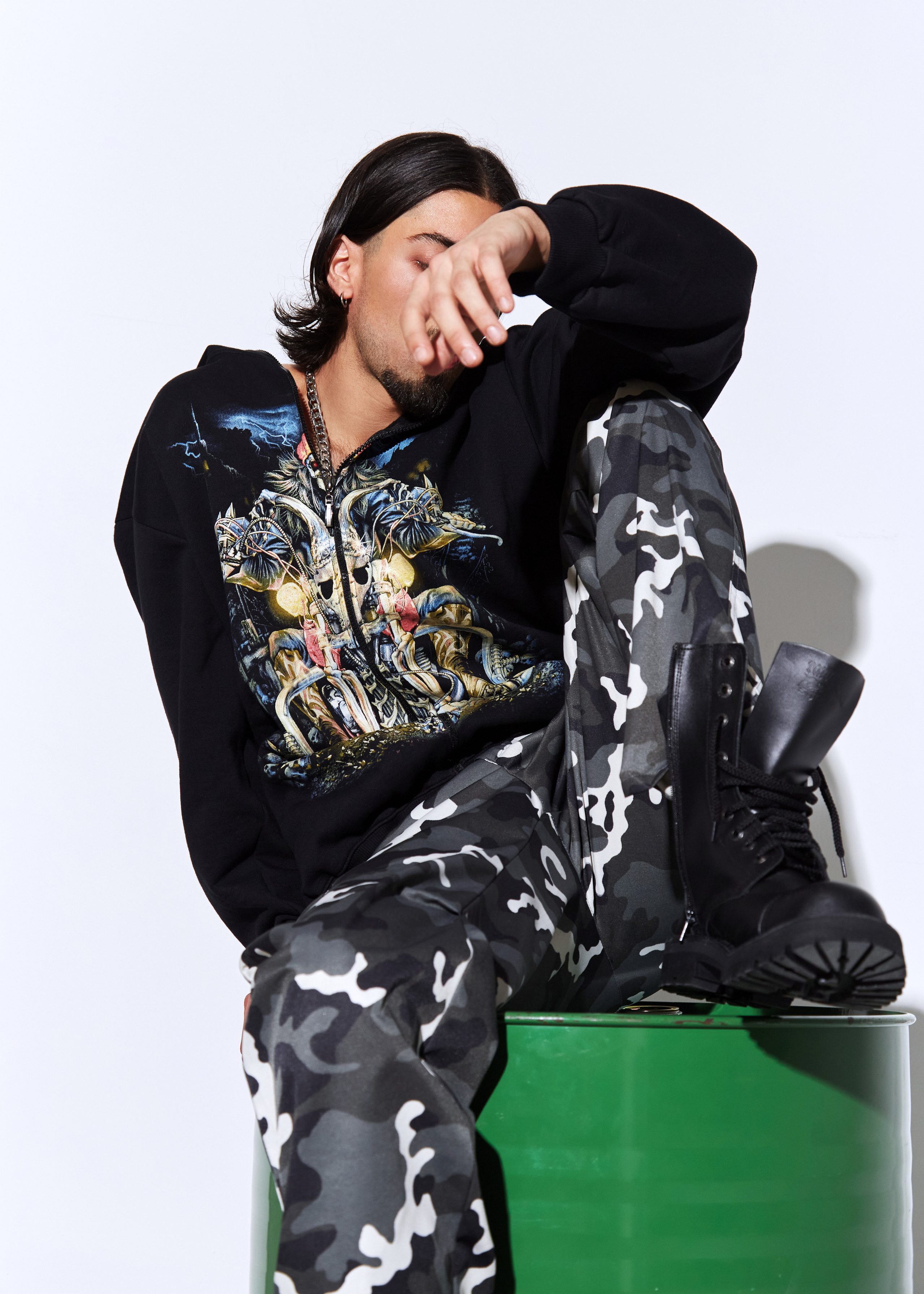 Имиджевая съёмка для магазина рок-атрибутики. Fashion фотограф в Москве Ксения Чупрунова