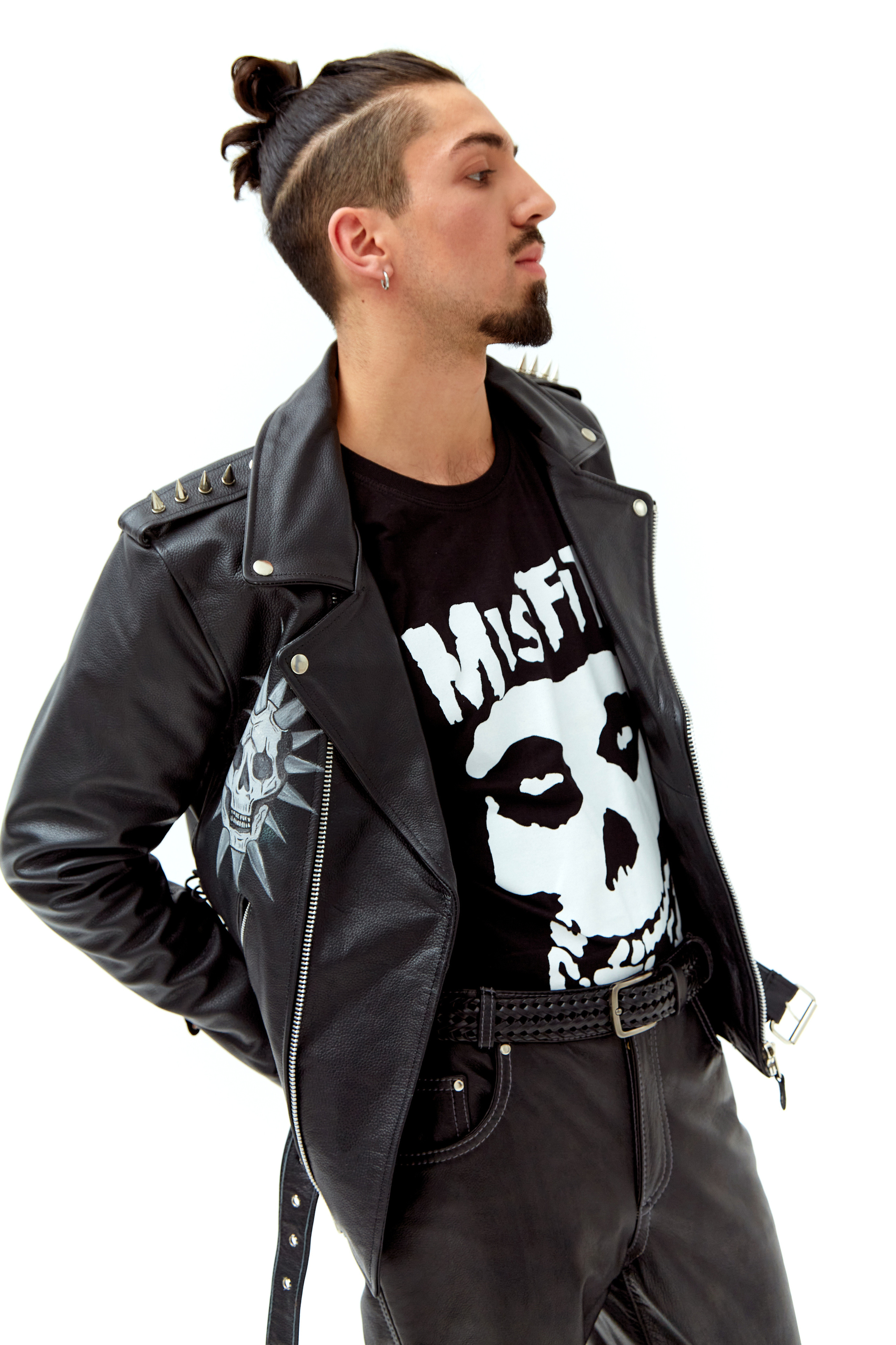 Каталог для магазина рок-атрибутики. Fashion фотограф в Москве Ксения Чупрунова