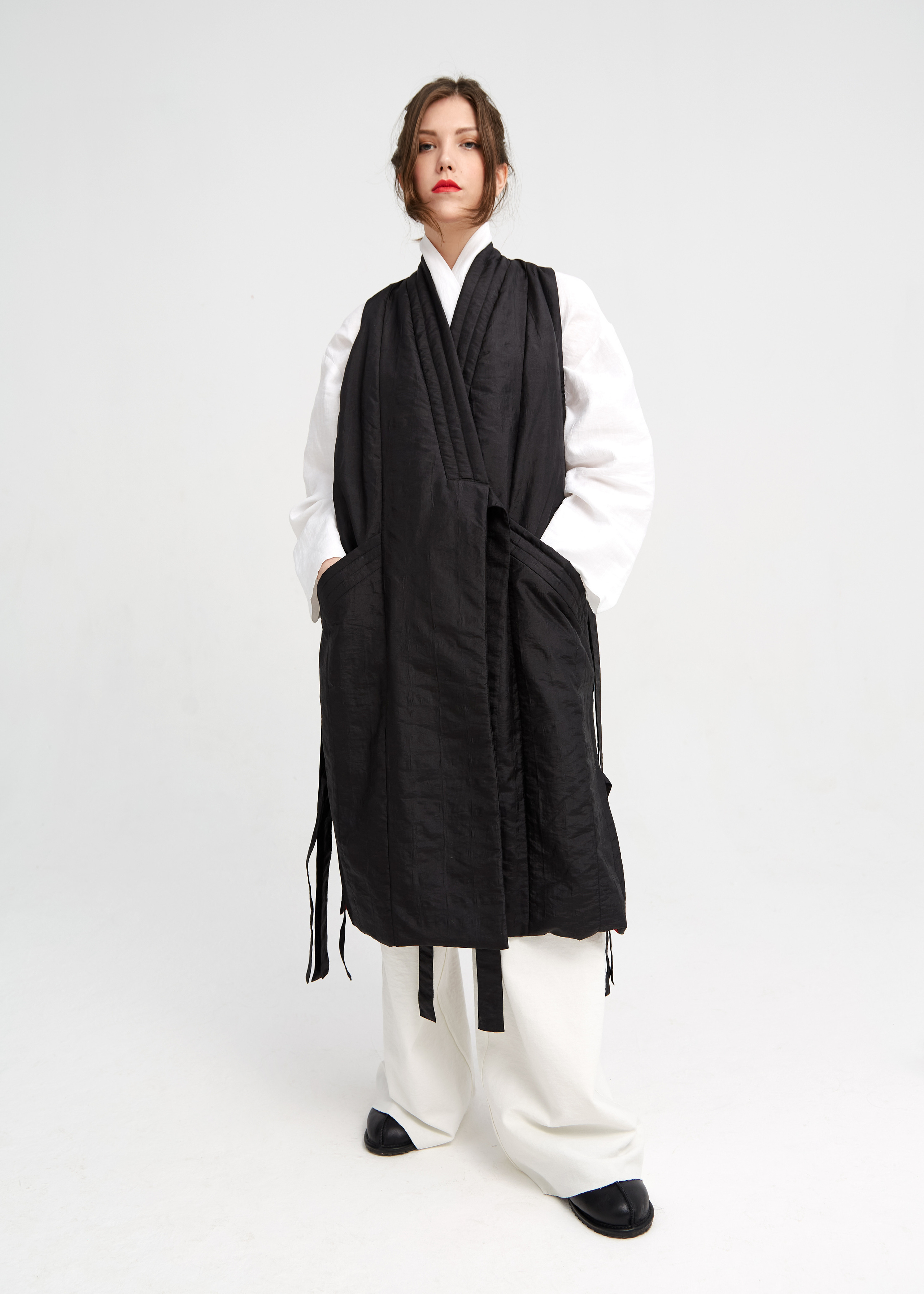 Каталог для Embra store. Fashion фотограф в Москве Ксения Чупрунова