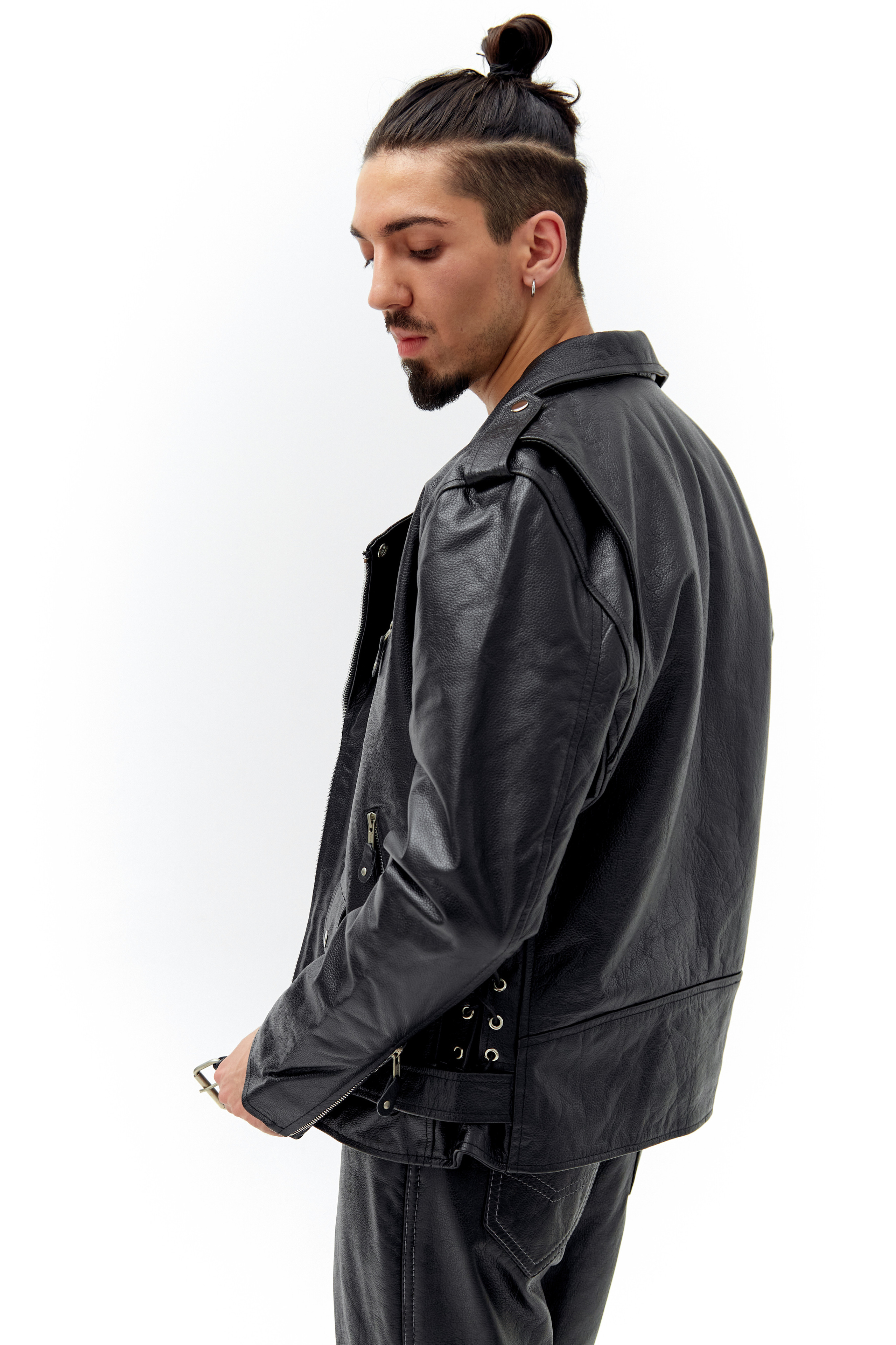 Каталог для магазина рок-атрибутики. Fashion фотограф в Москве Ксения Чупрунова