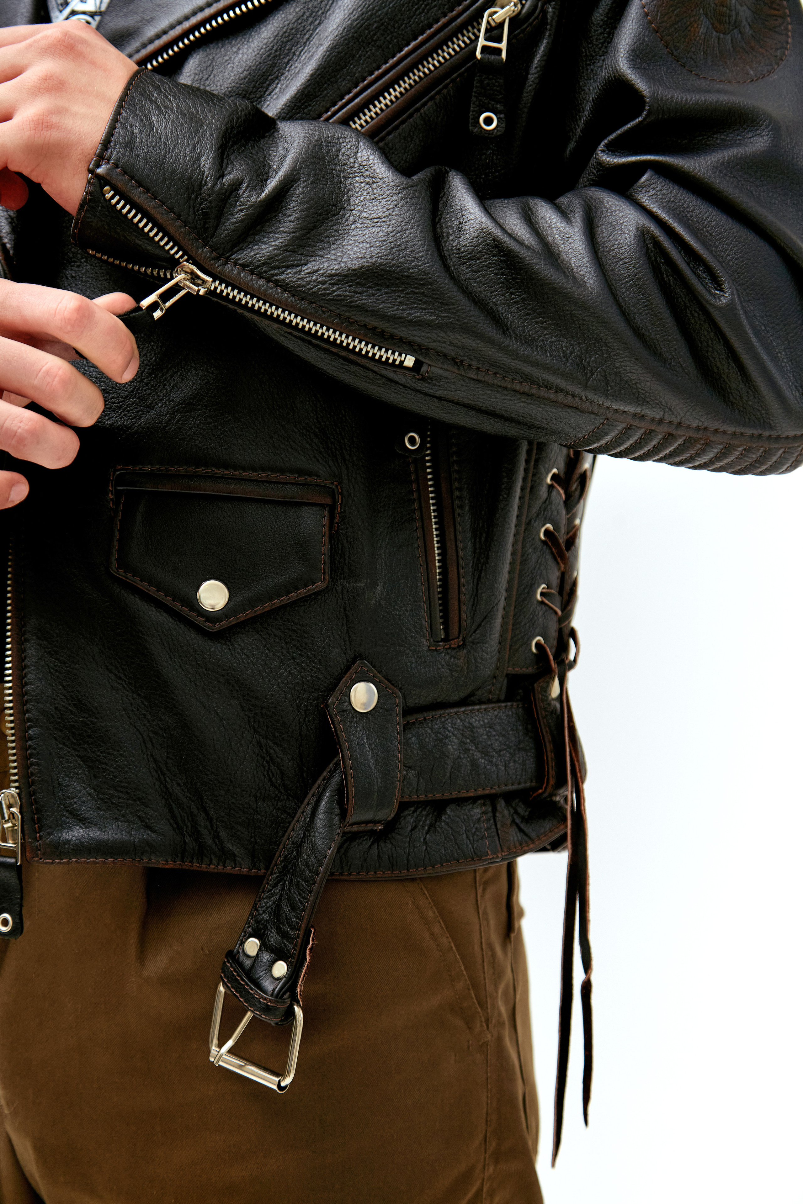 Каталог для магазина рок-атрибутики. Fashion фотограф в Москве Ксения Чупрунова