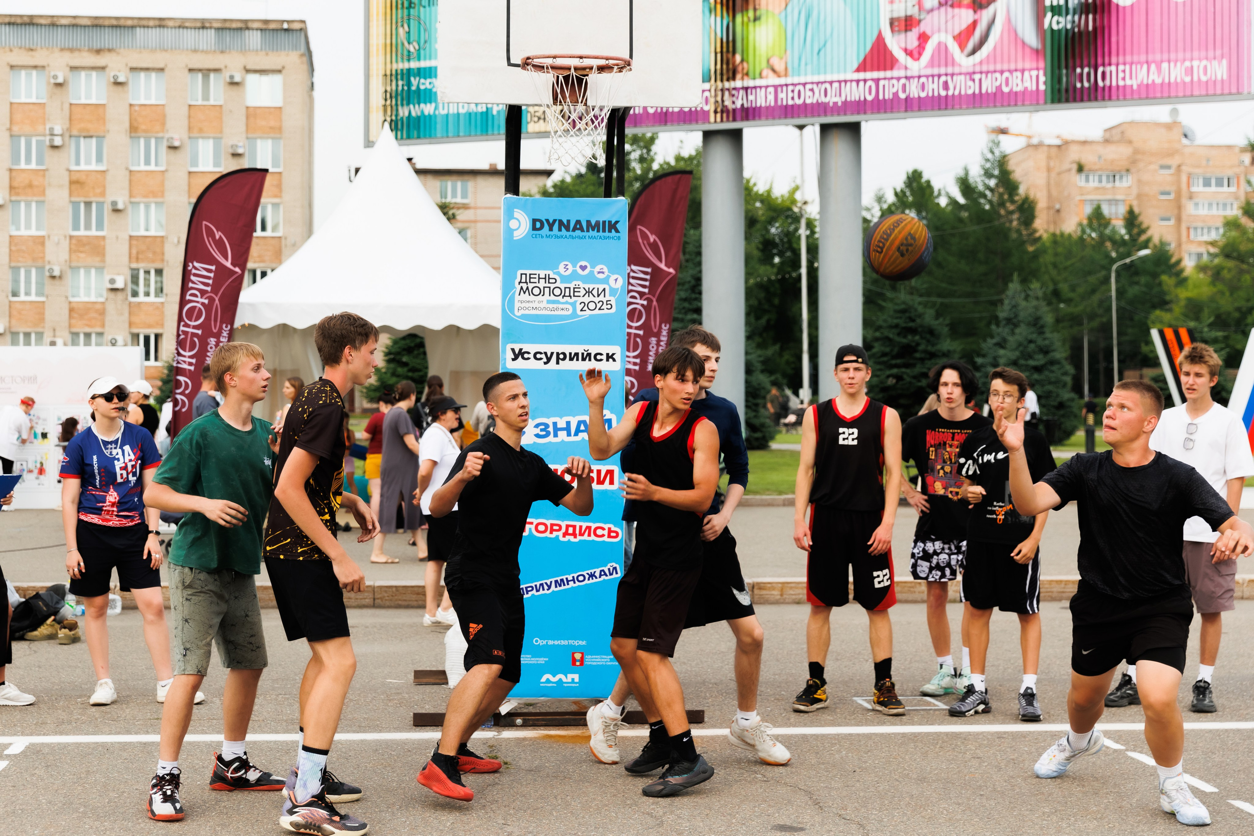 ДЕНЬ МОЛОДЕЖИ. Фотограф семейных, детских, репортажных съёмок г. Уссурийск-Владивосток